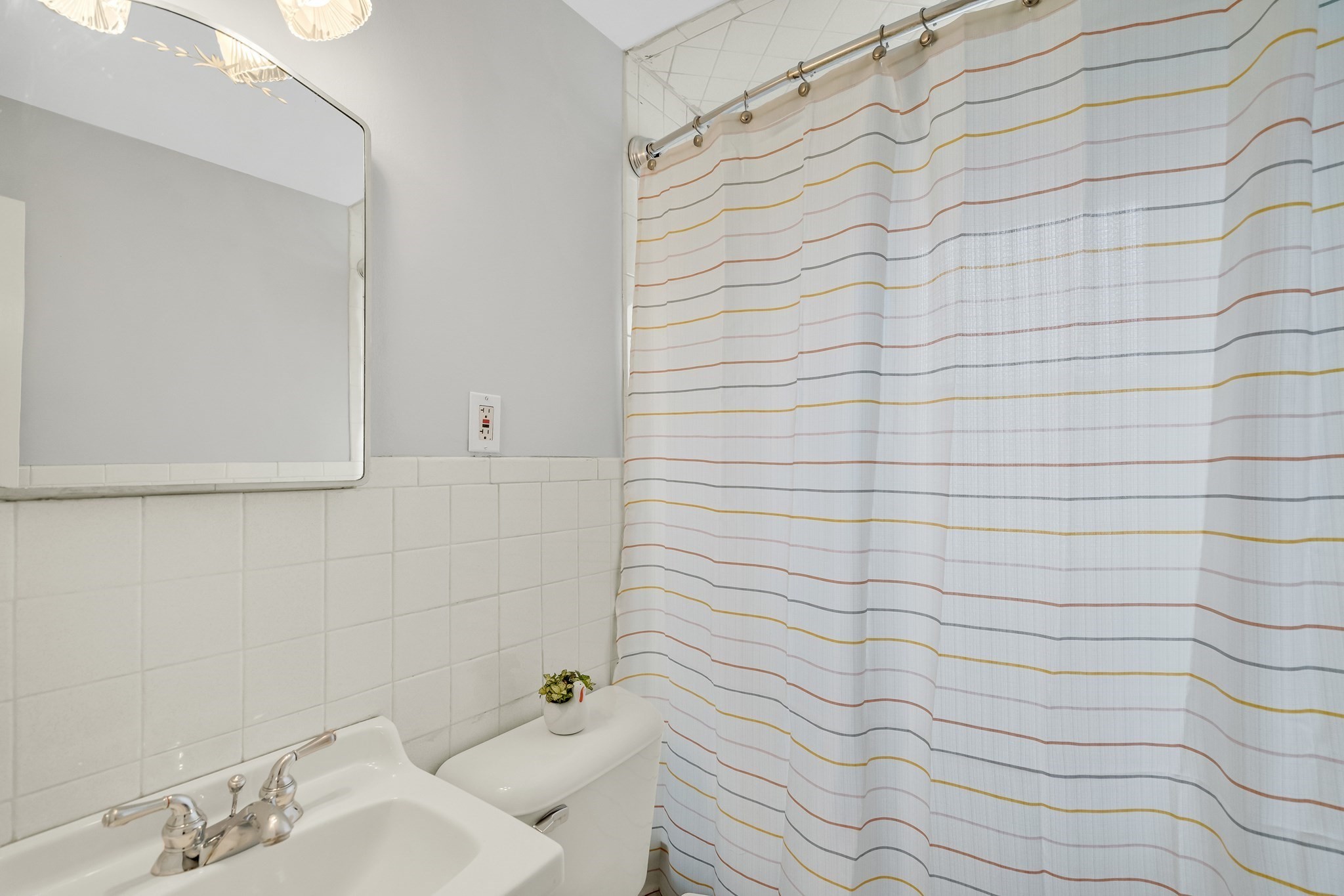 23 Weeks Avenue, Roslindale, Boston, MA 02131 - Image 25