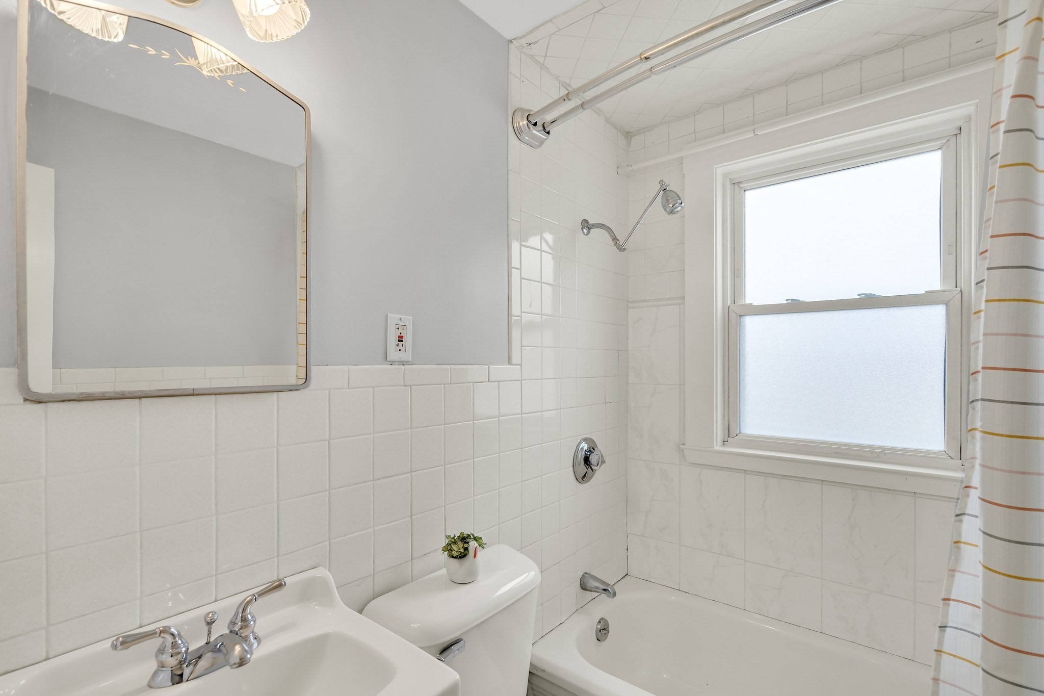 23 Weeks Avenue, Roslindale, Boston, MA 02131 - Image 26