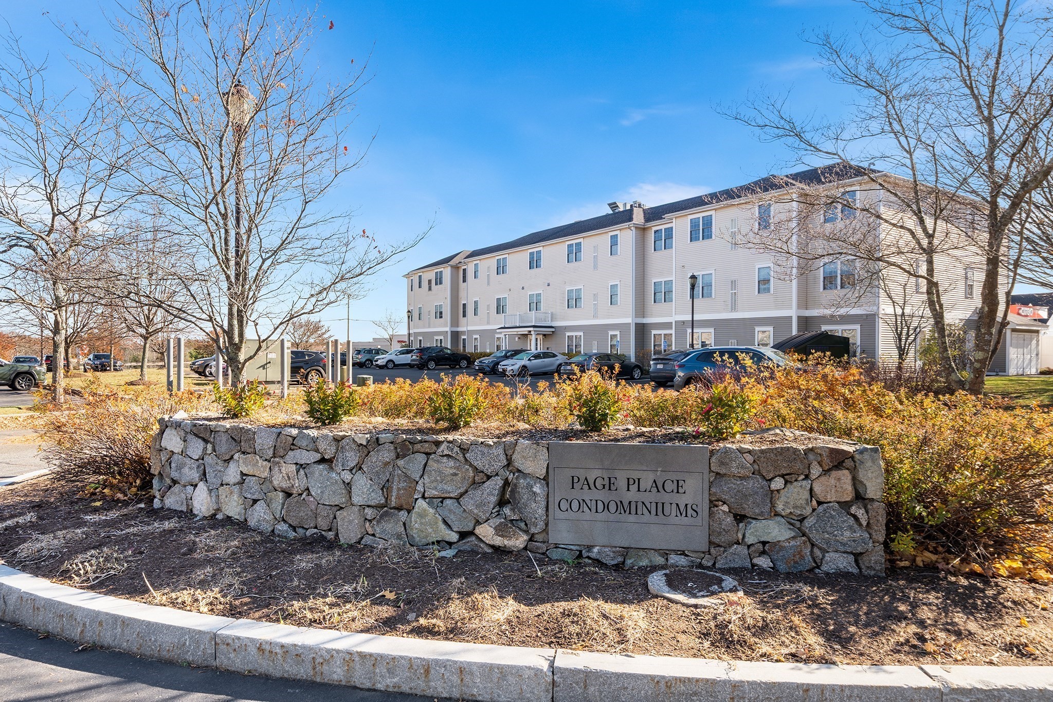 545 Page St Unit 208, Stoughton, MA 02072 - Image 2