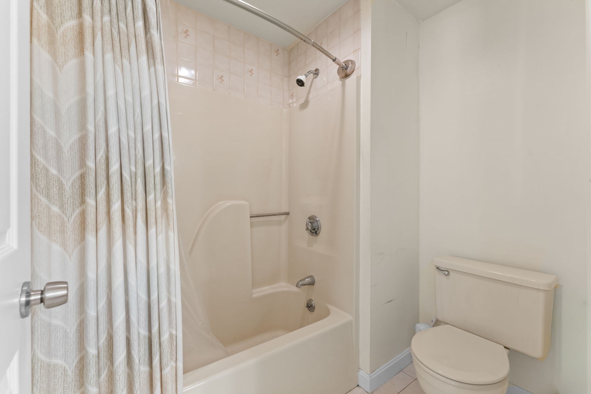 112 Ridgefield Circle Unit B, Clinton, MA 01510 - Image 19