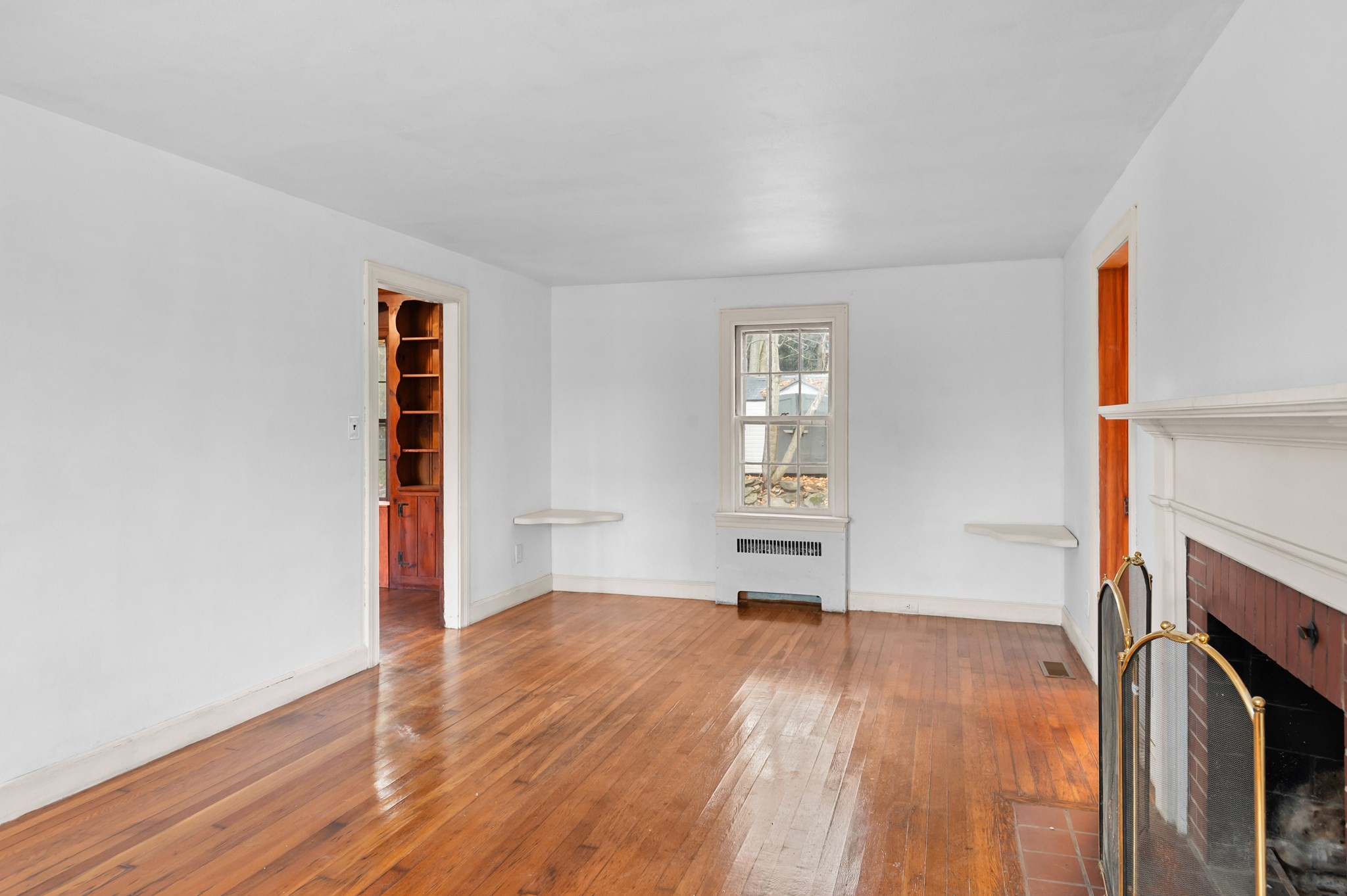 15 Wildrose Ave, Worcester, MA 01602 - Image 2