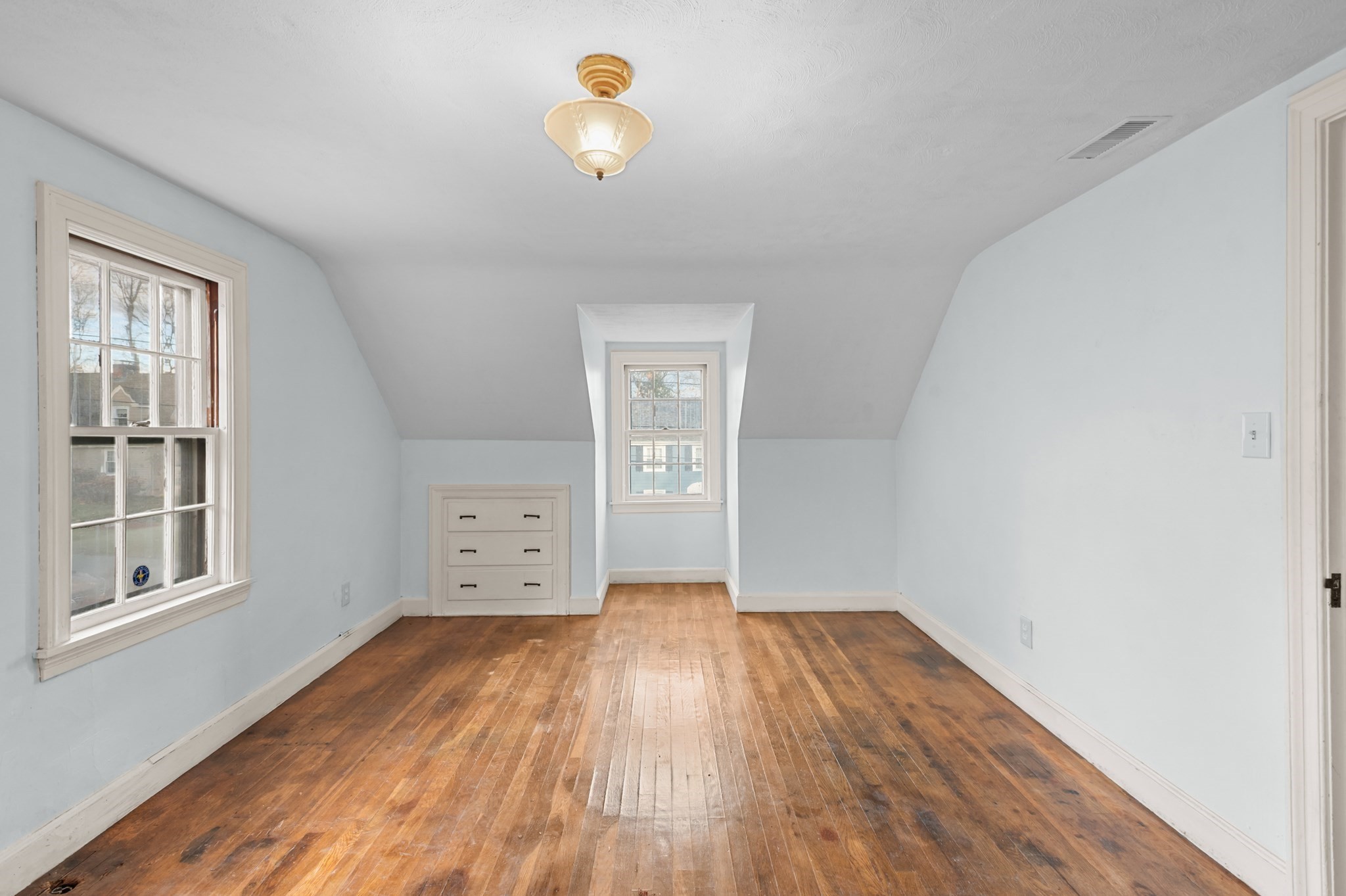 15 Wildrose Ave, Worcester, MA 01602 - Image 8