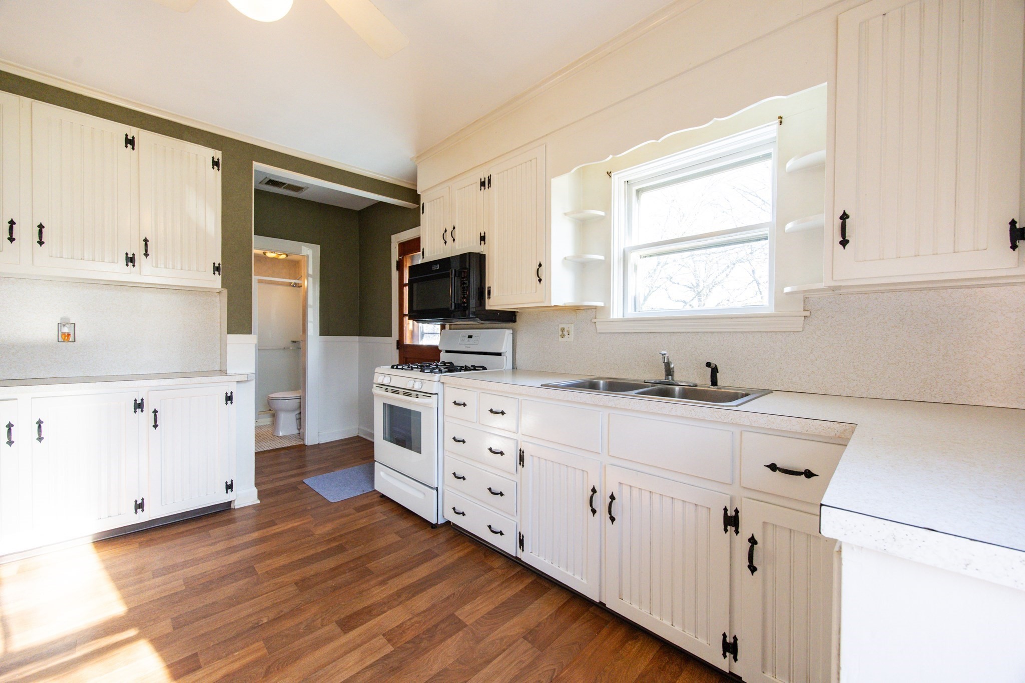 754 Park St., Attleboro, MA 02703 - Image 6