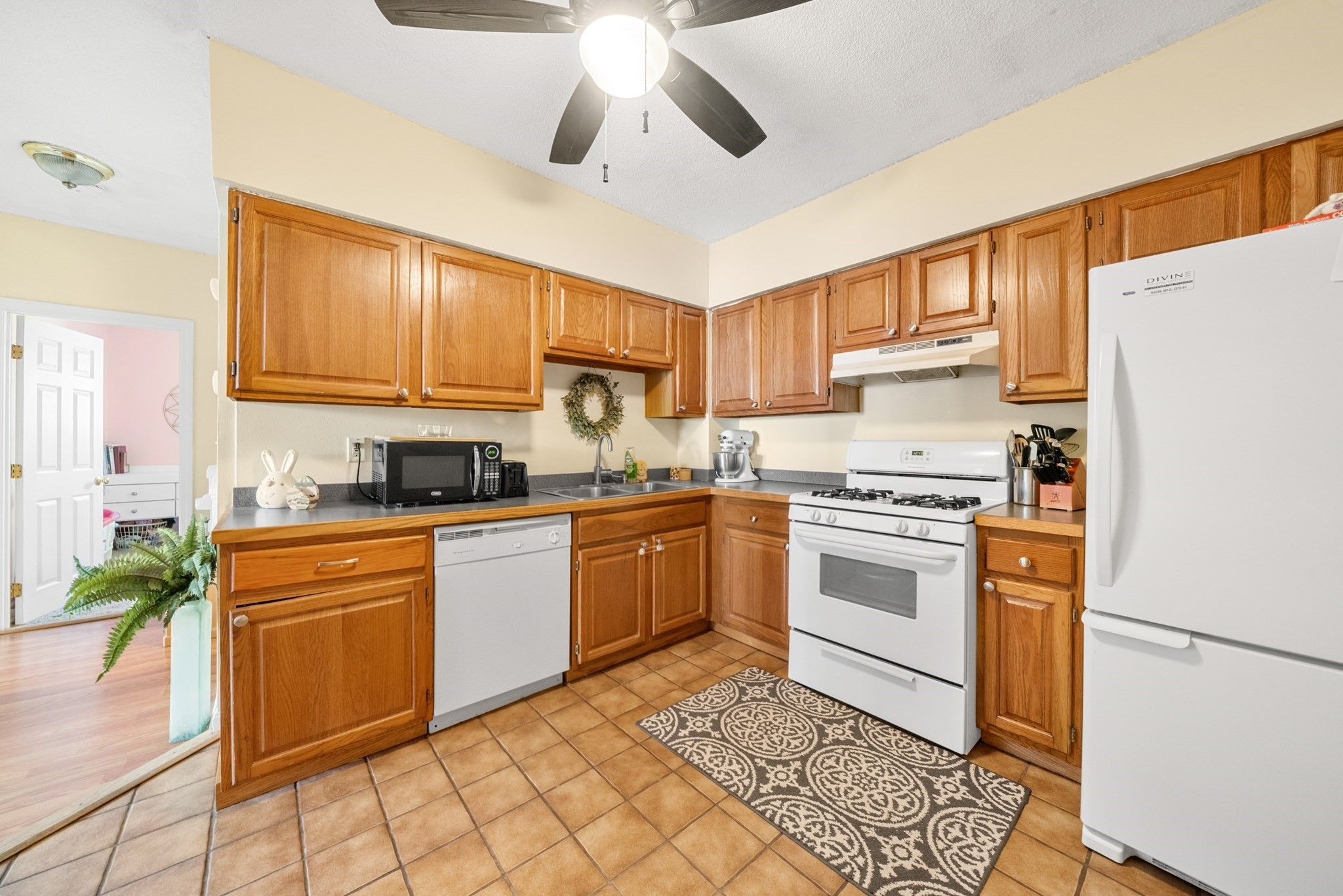 464 Bank St Unit 10, Fall River, MA 02720 - Image 6