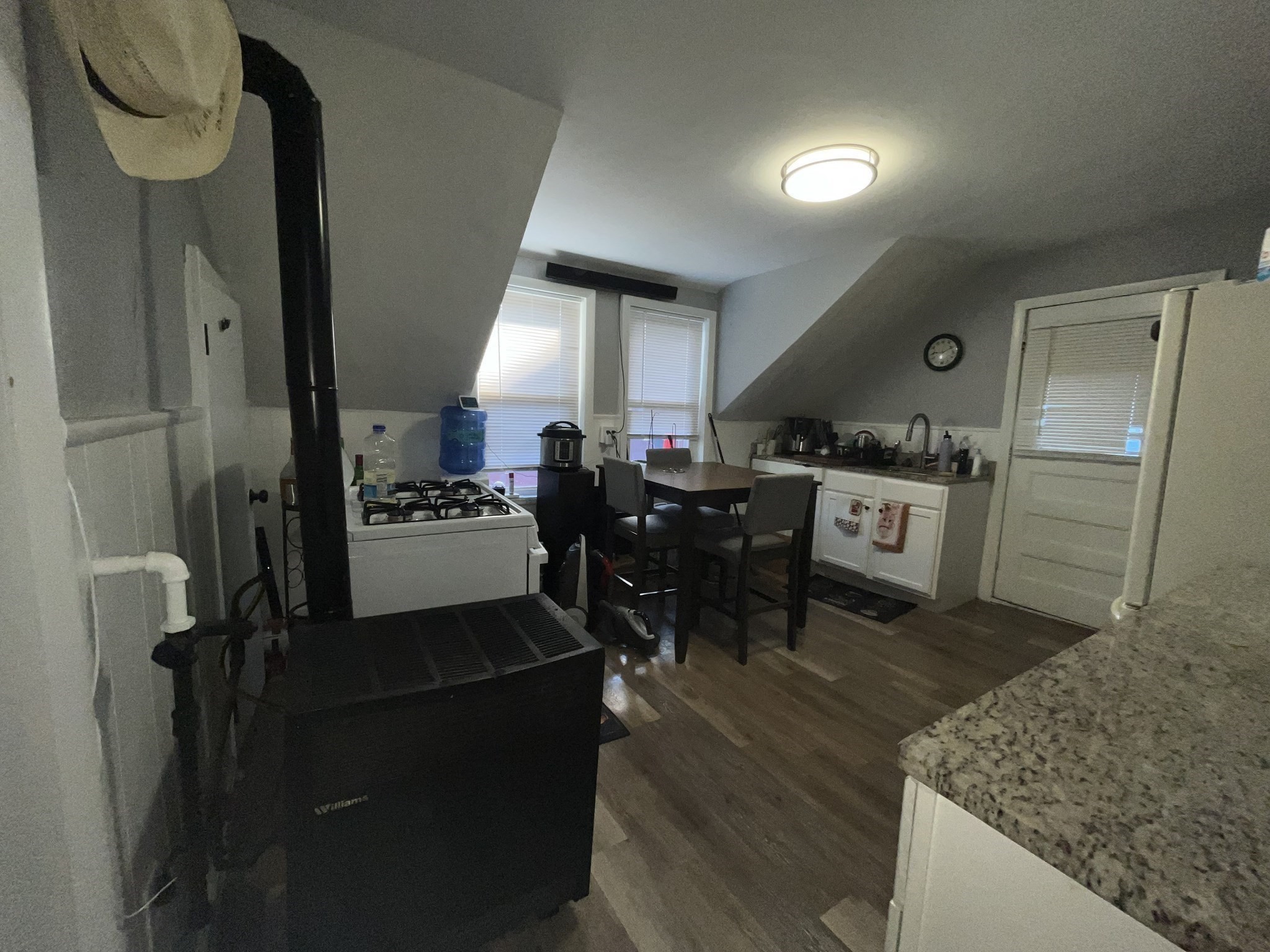 68 Suffolk St, Worcester, MA 01604 - Image 19