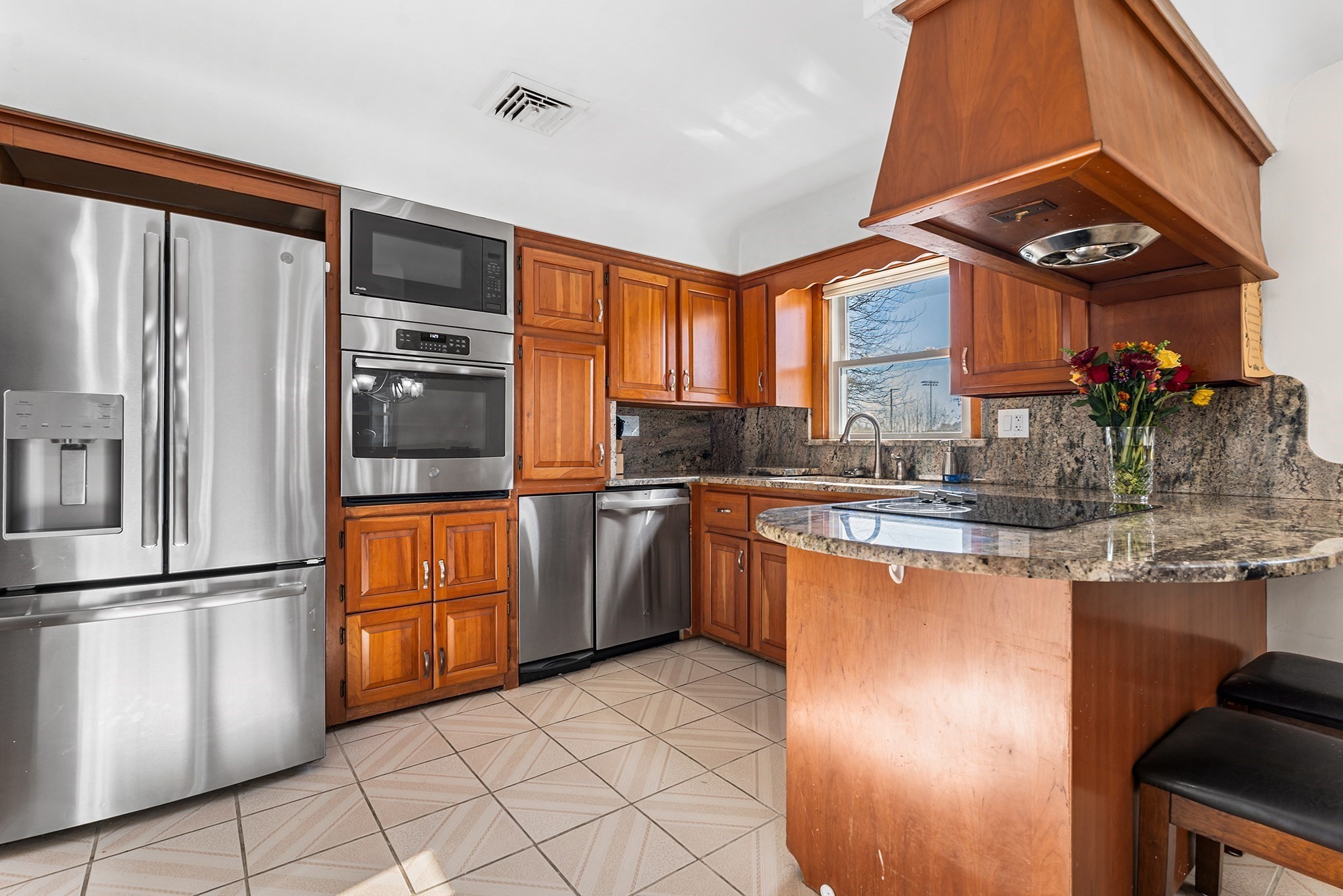 61 Lowell Street, Wilmington, MA 01887 - Image 2