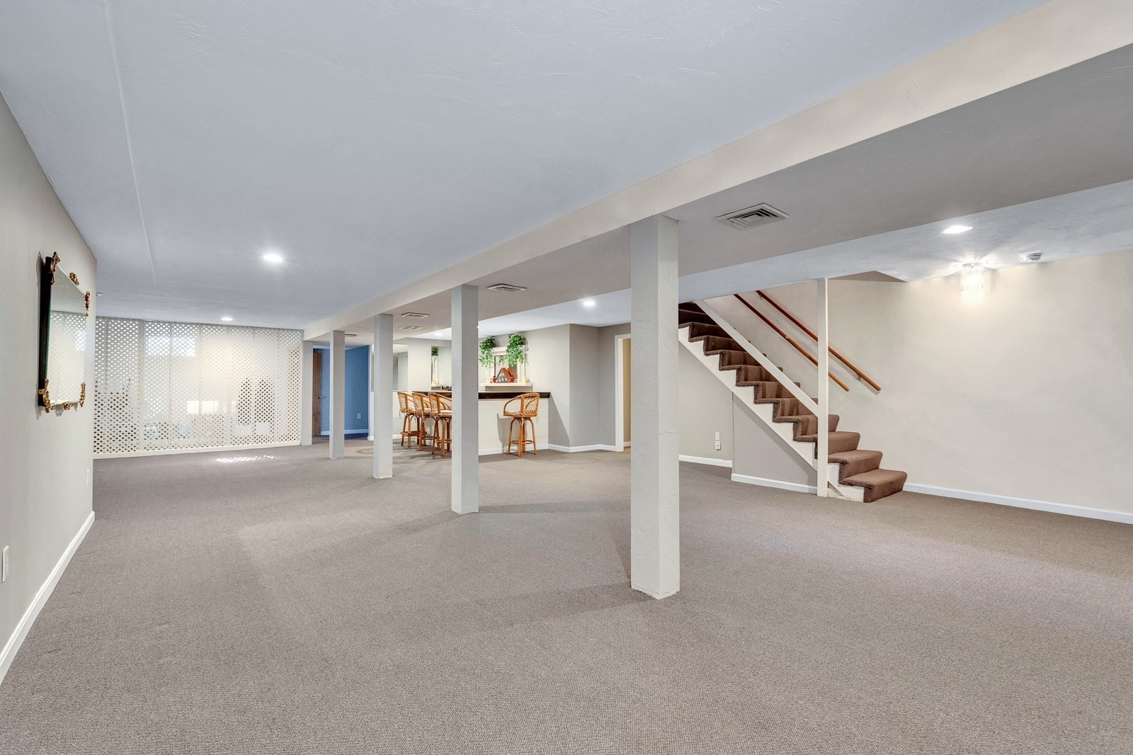 16 Sarah'S Way, Peabody, MA 01960 - Image 28