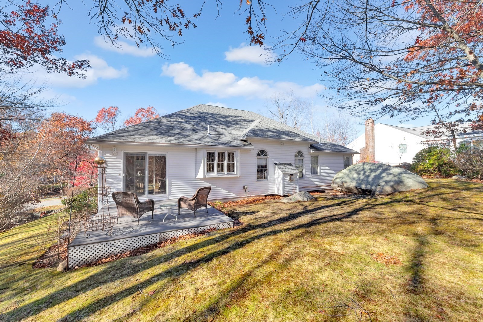 16 Sarah'S Way, Peabody, MA 01960 - Image 35