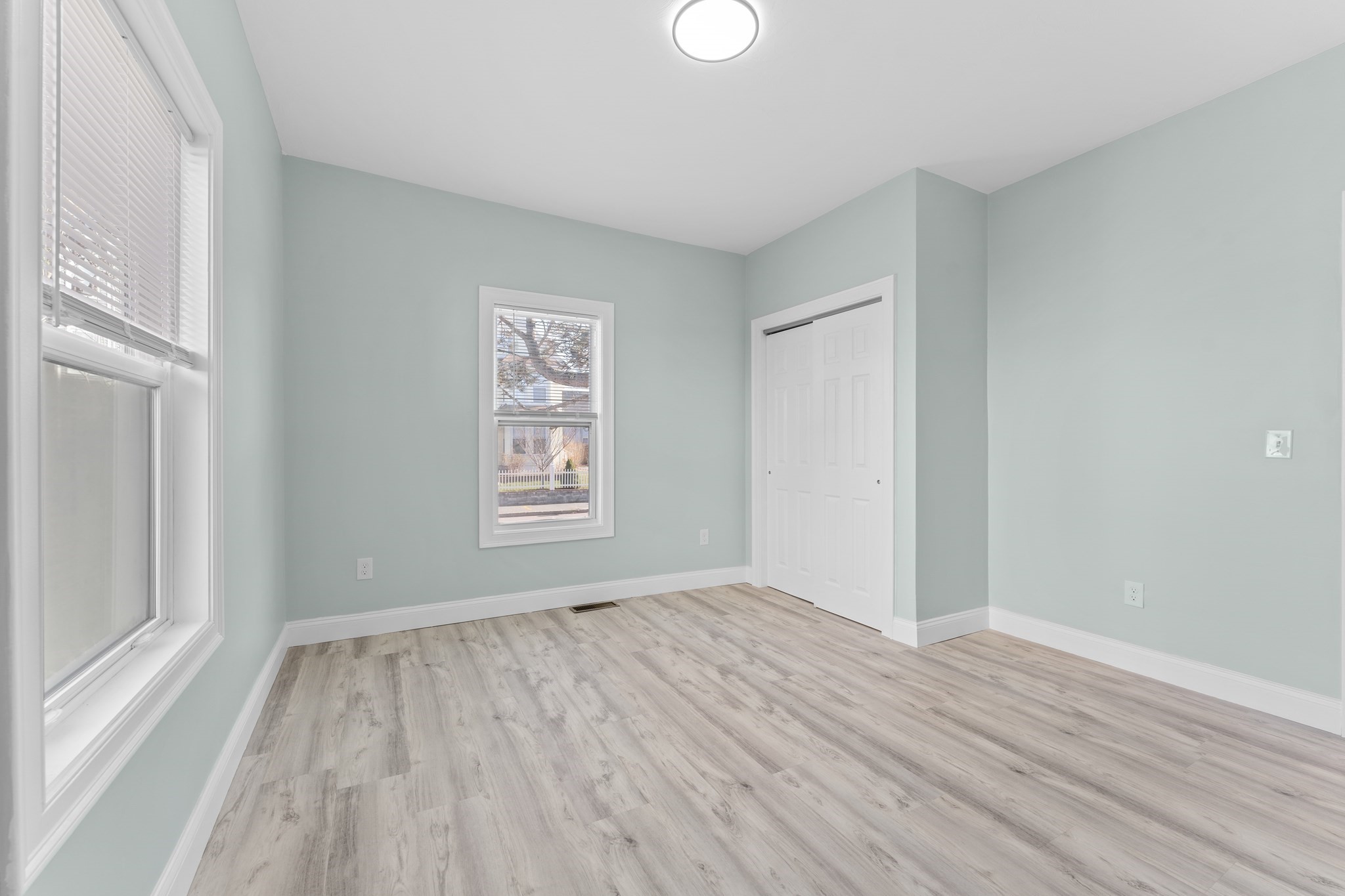 977 Warren, Brockton, MA 02301 - Image 14