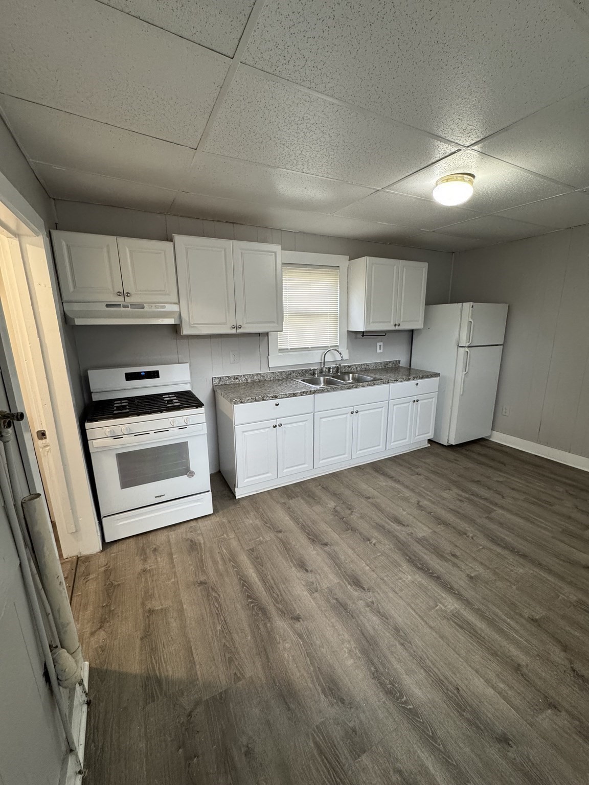 31 Merrill St, Lowell, MA 01852 - Image 10