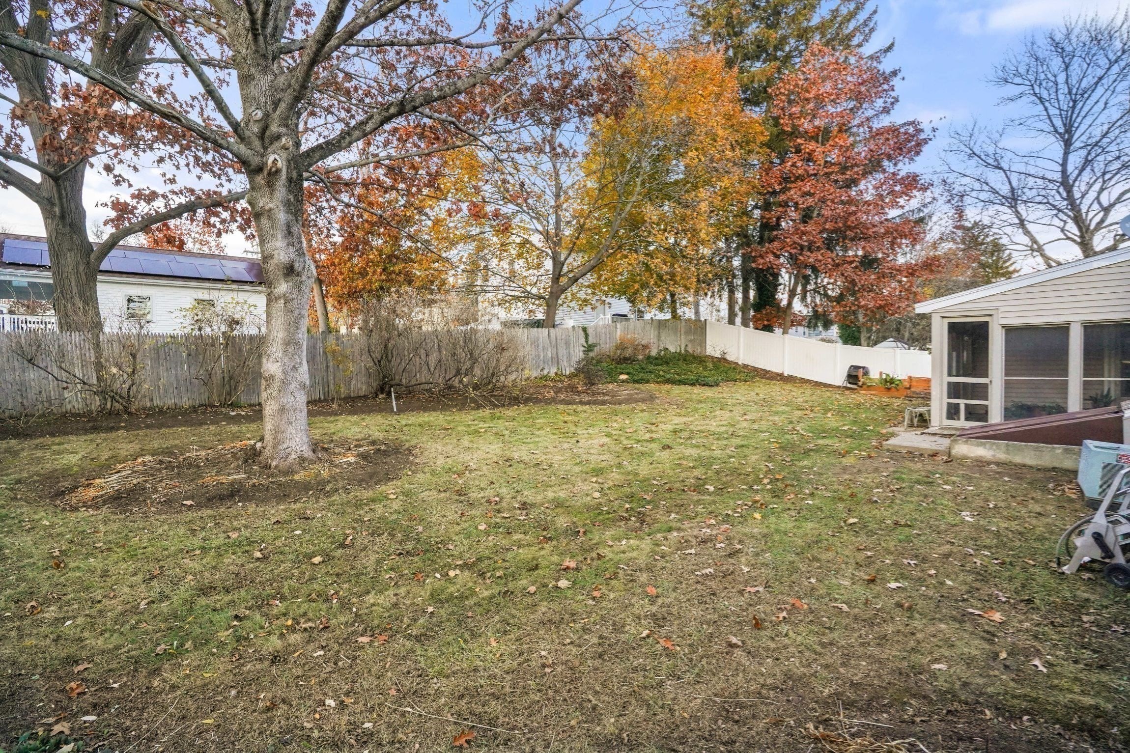 12 Klasson Ln, Weymouth, MA 02188 - Image 35