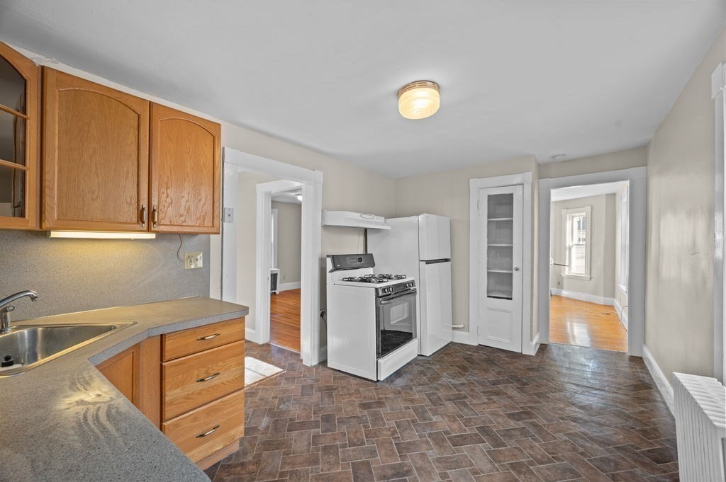 13 Giles Ave Unit 2, Beverly, MA 01915 - Image 5