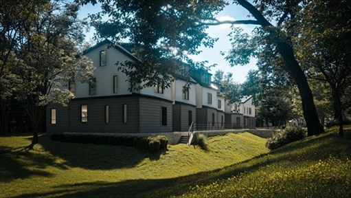 956 Walnut Street, Apt 7