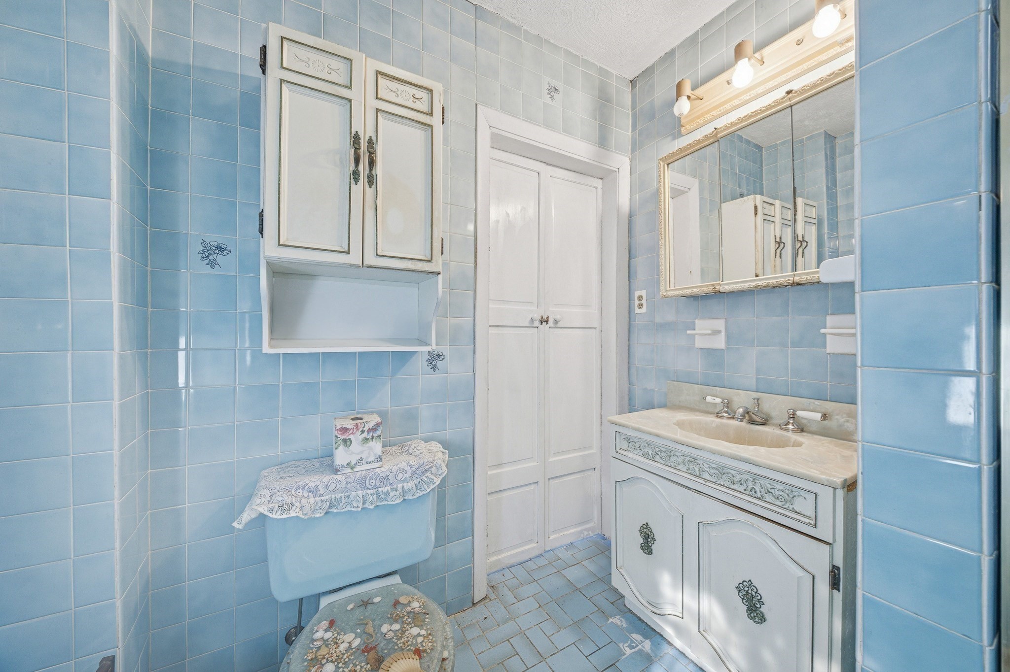 114 Dana, Hyde Park, Boston, MA 02136 - Image 29