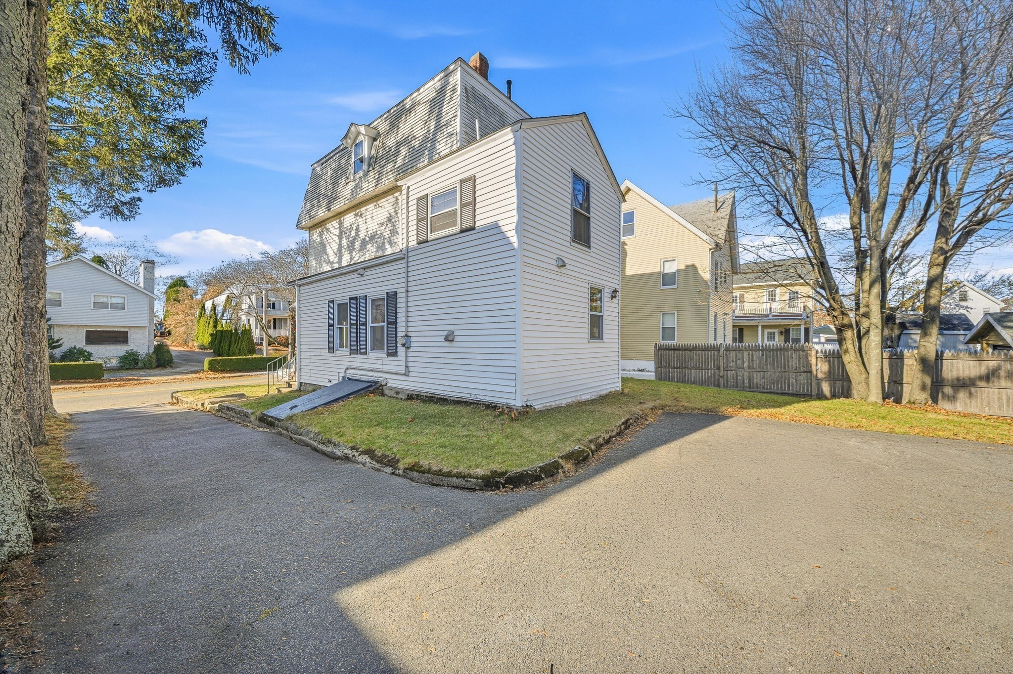 114 Dana, Hyde Park, Boston, MA 02136 - Image 4