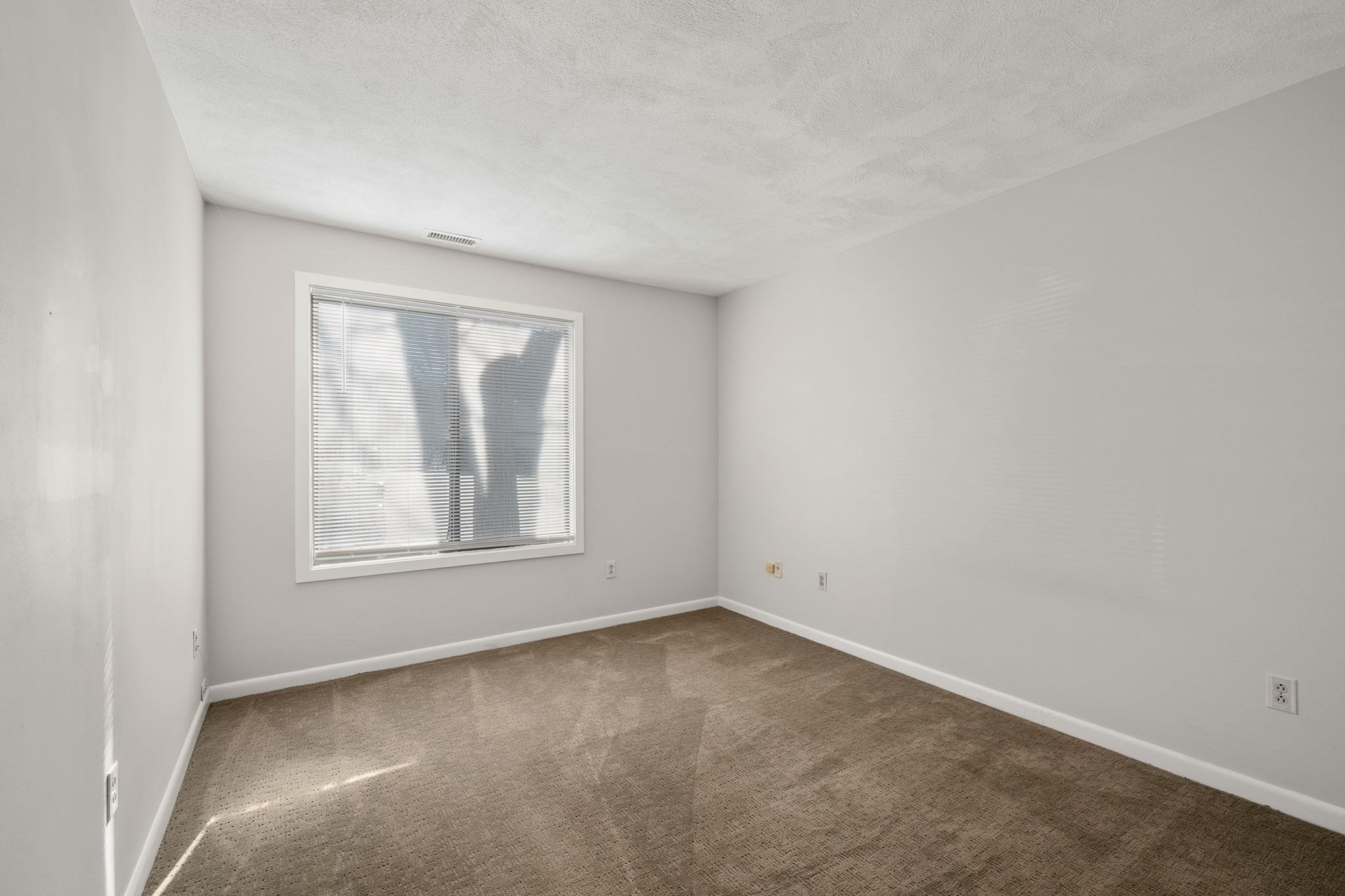 29 Concord Greene Unit 3, Concord, MA 01742 - Image 13