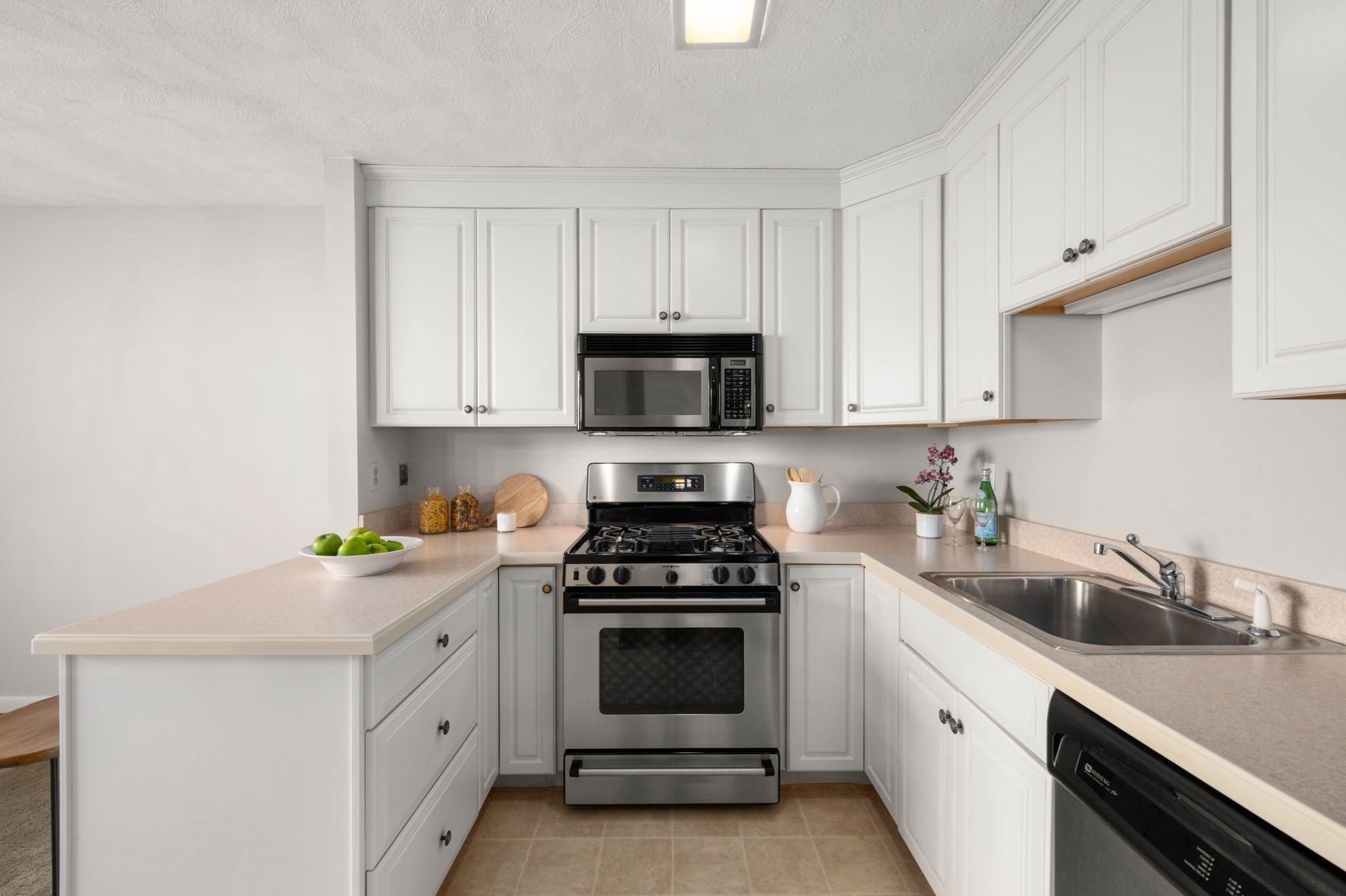 29 Concord Greene Unit 3, Concord, MA 01742 - Image 8