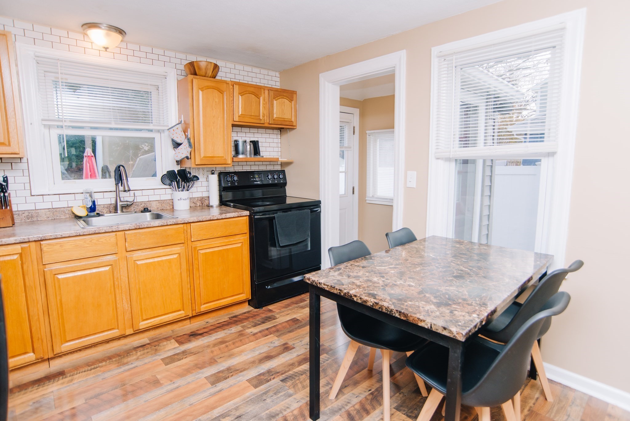 63 Granger St, Springfield, MA 01119 - Image 9