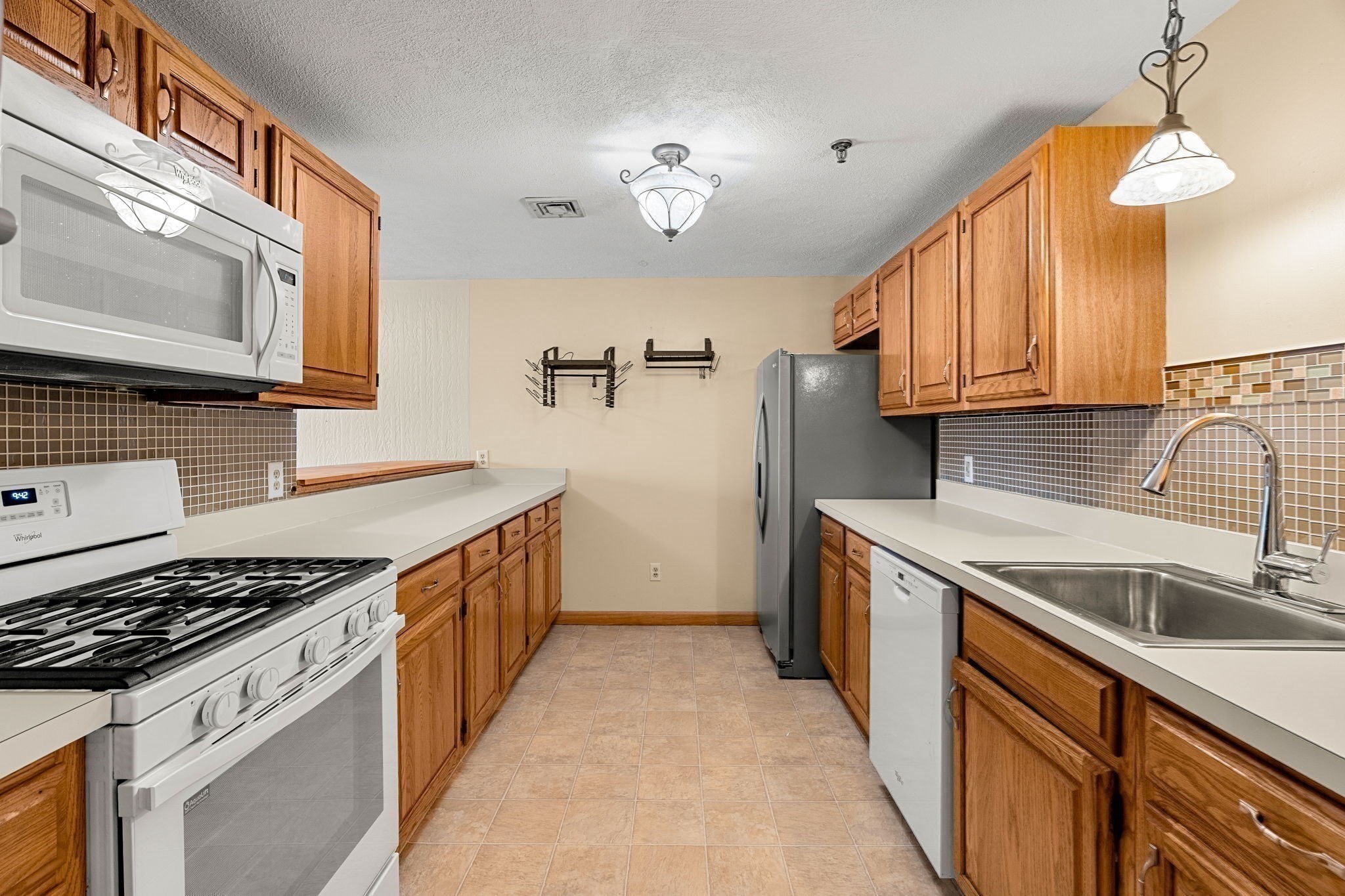 132 W Meadow Rd Unit 18, Haverhill, MA 01832 - Image 5