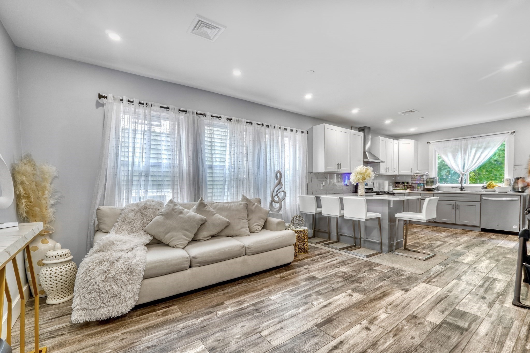 61 Shepton St, Dorchester, Boston, MA 02124 - Image 15