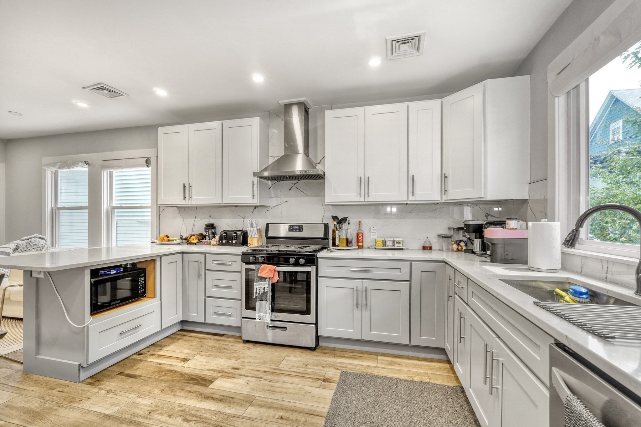 61 Shepton St, Dorchester, Boston, MA 02124 - Image 4