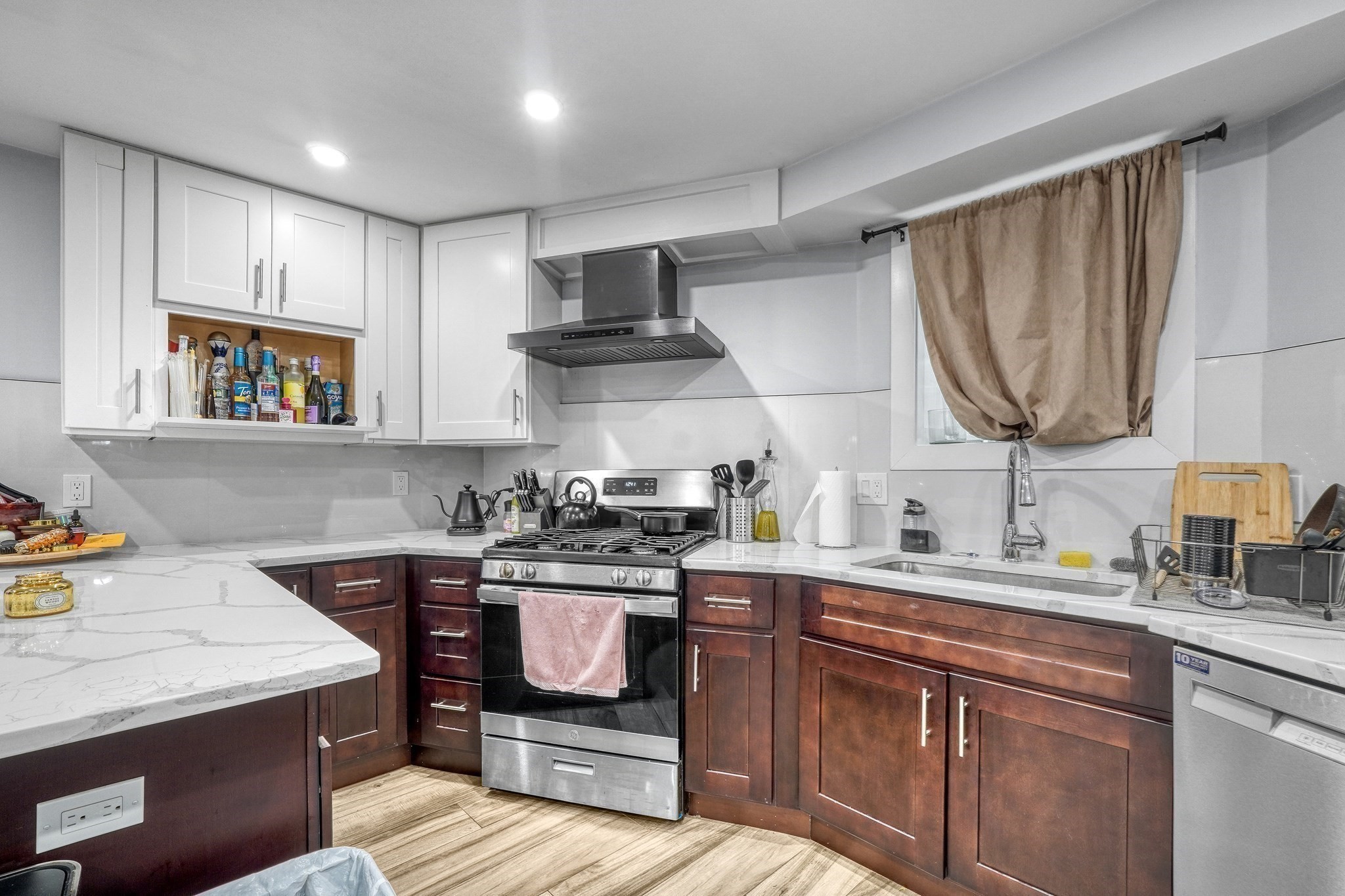 61 Shepton St, Dorchester, Boston, MA 02124 - Image 33