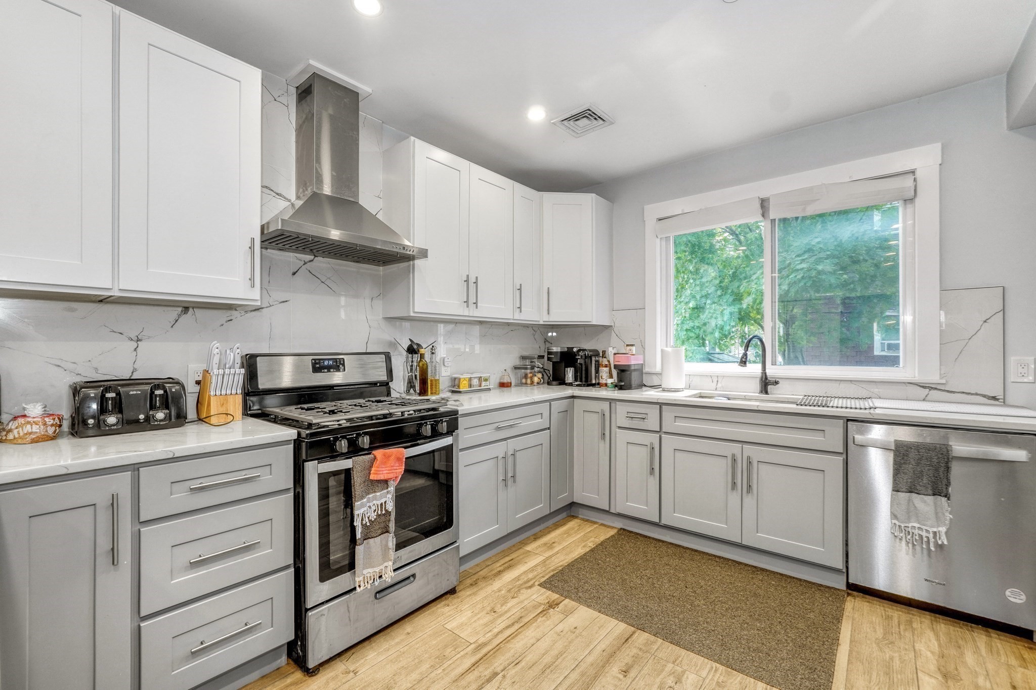 61 Shepton St, Dorchester, Boston, MA 02124 - Image 5