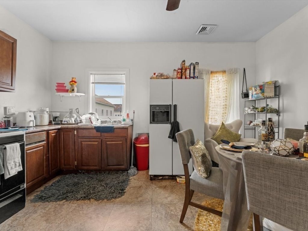 120 Grand St, Worcester, MA 01603 - Image 16