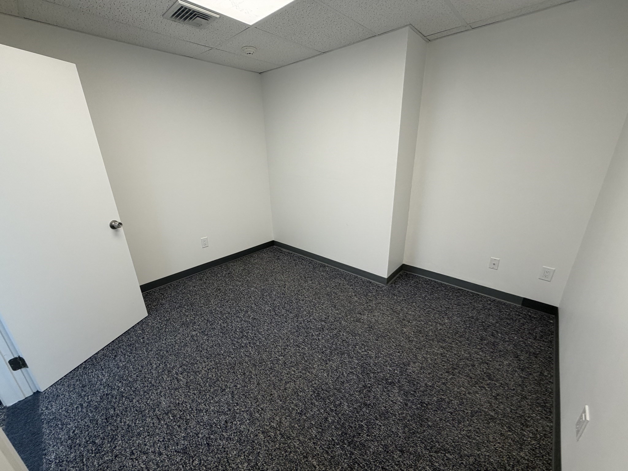 325 Main St, North Reading, MA 01864 - Image 12