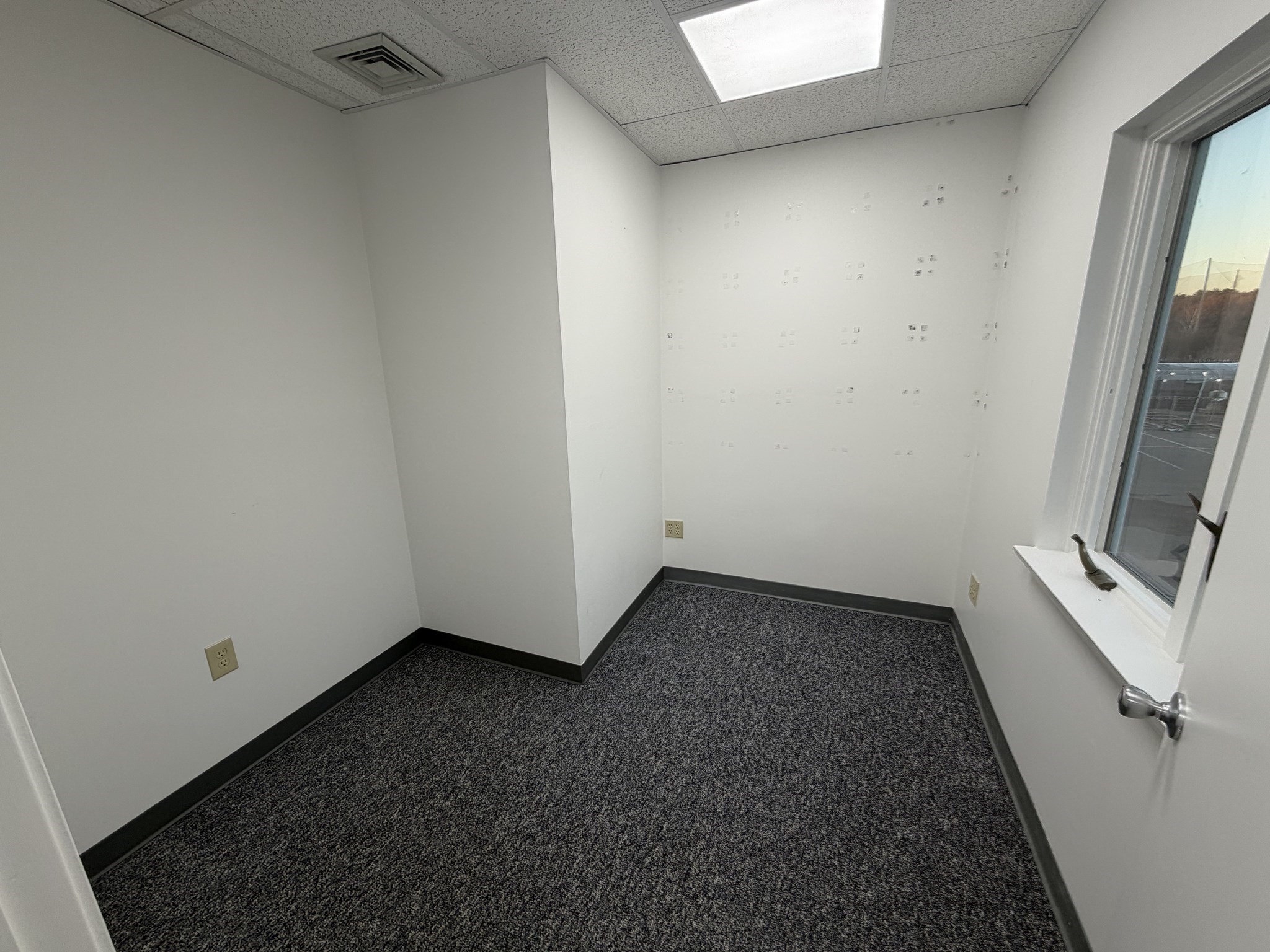 325 Main St, North Reading, MA 01864 - Image 13