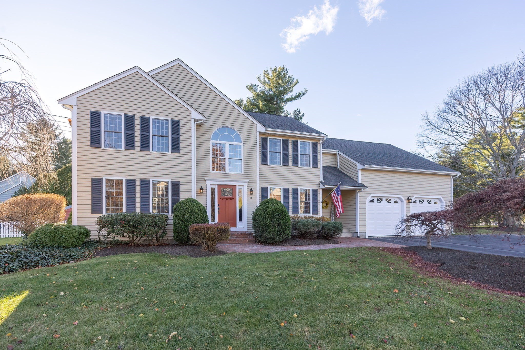 11 Buckthorn Ln, North Attleboro, MA 02760