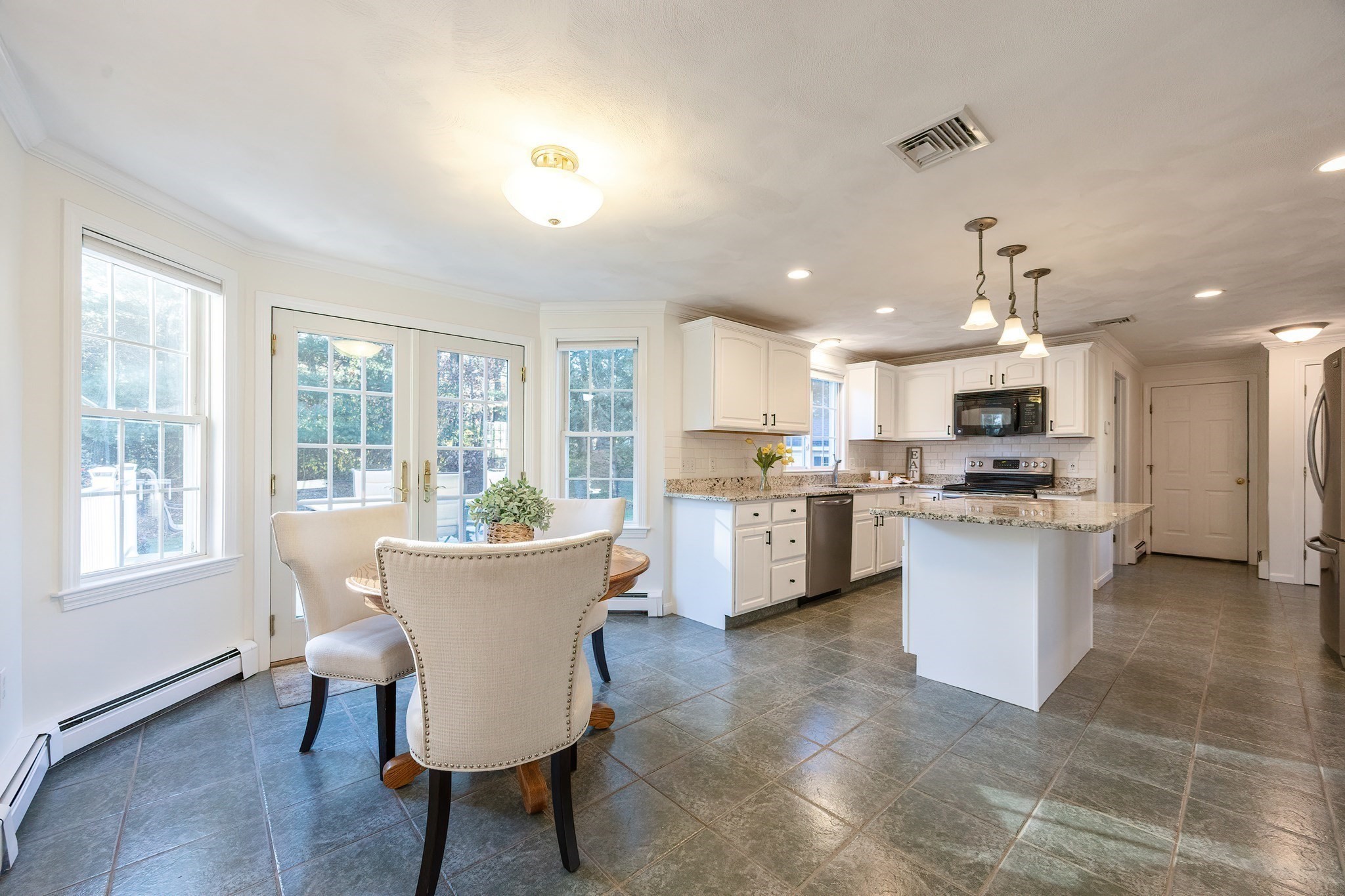 11 Buckthorn Ln, North Attleboro, MA 02760 - Image 2