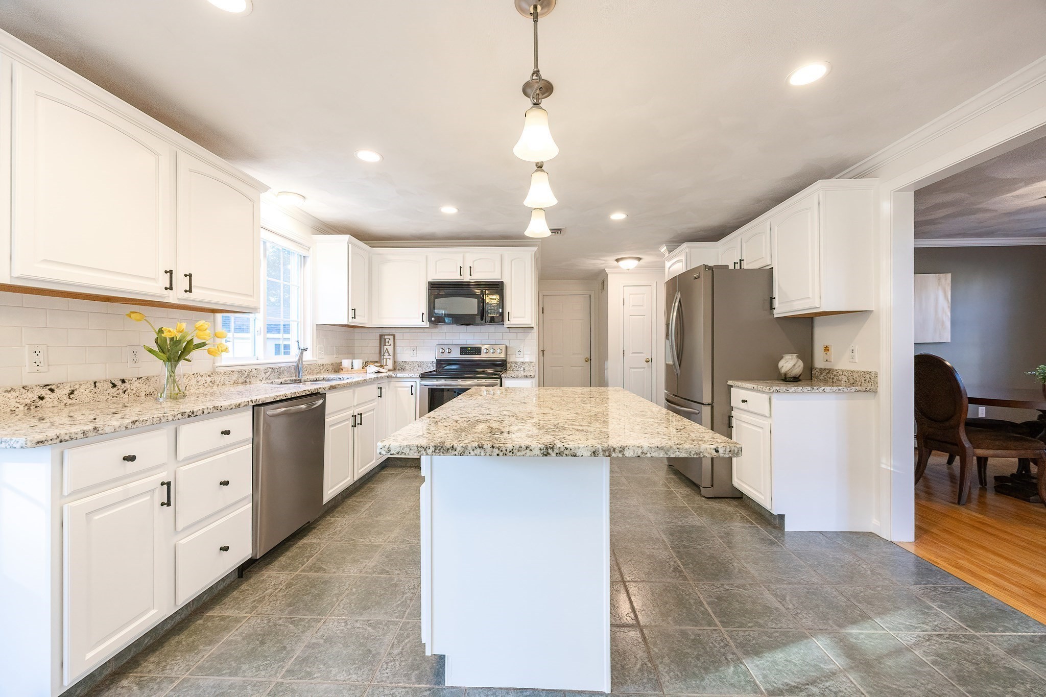 11 Buckthorn Ln, North Attleboro, MA 02760 - Image 6