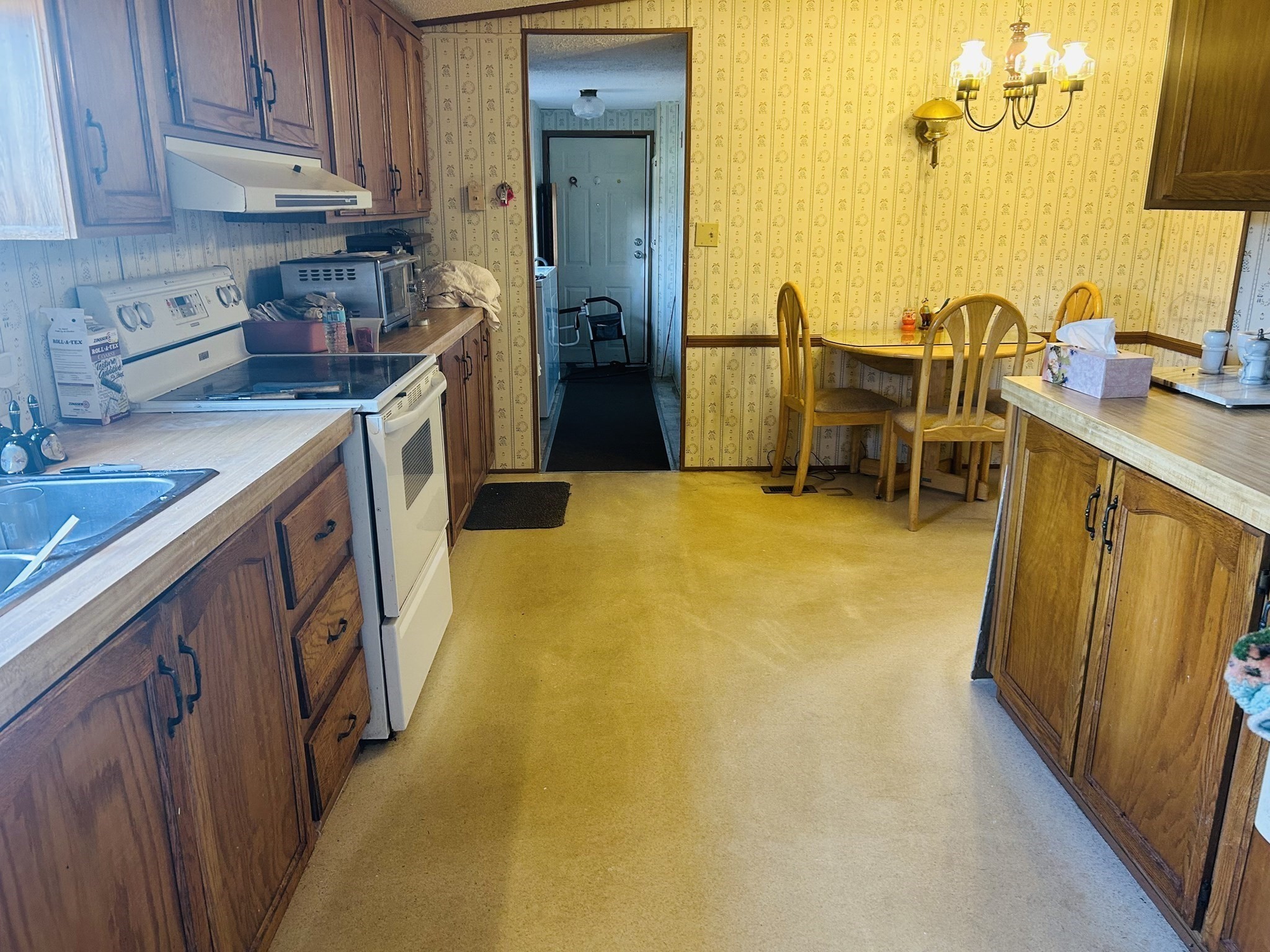 51 Champagne Rd, Gardner, MA 01440 - Image 4