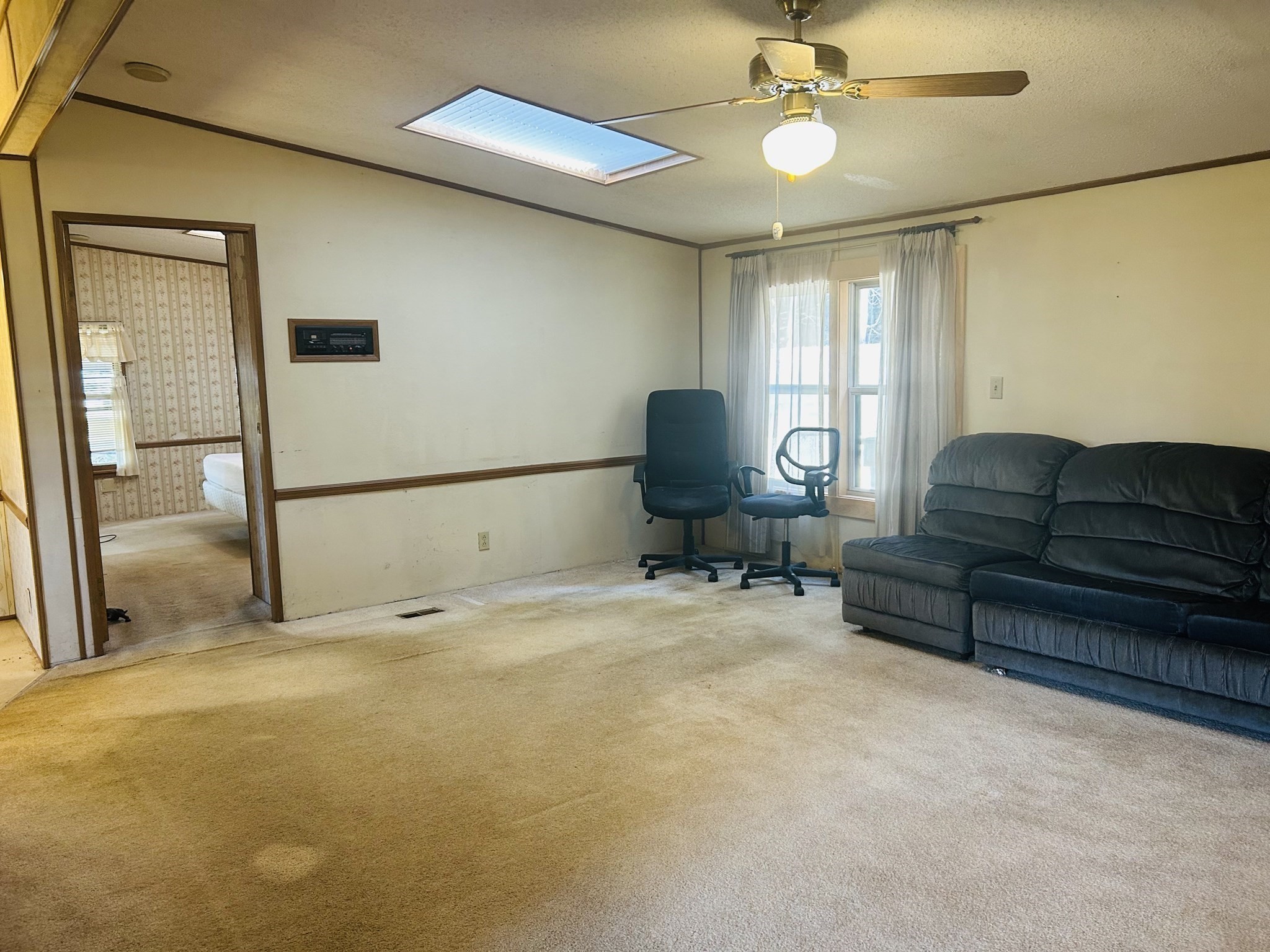 51 Champagne Rd, Gardner, MA 01440 - Image 8