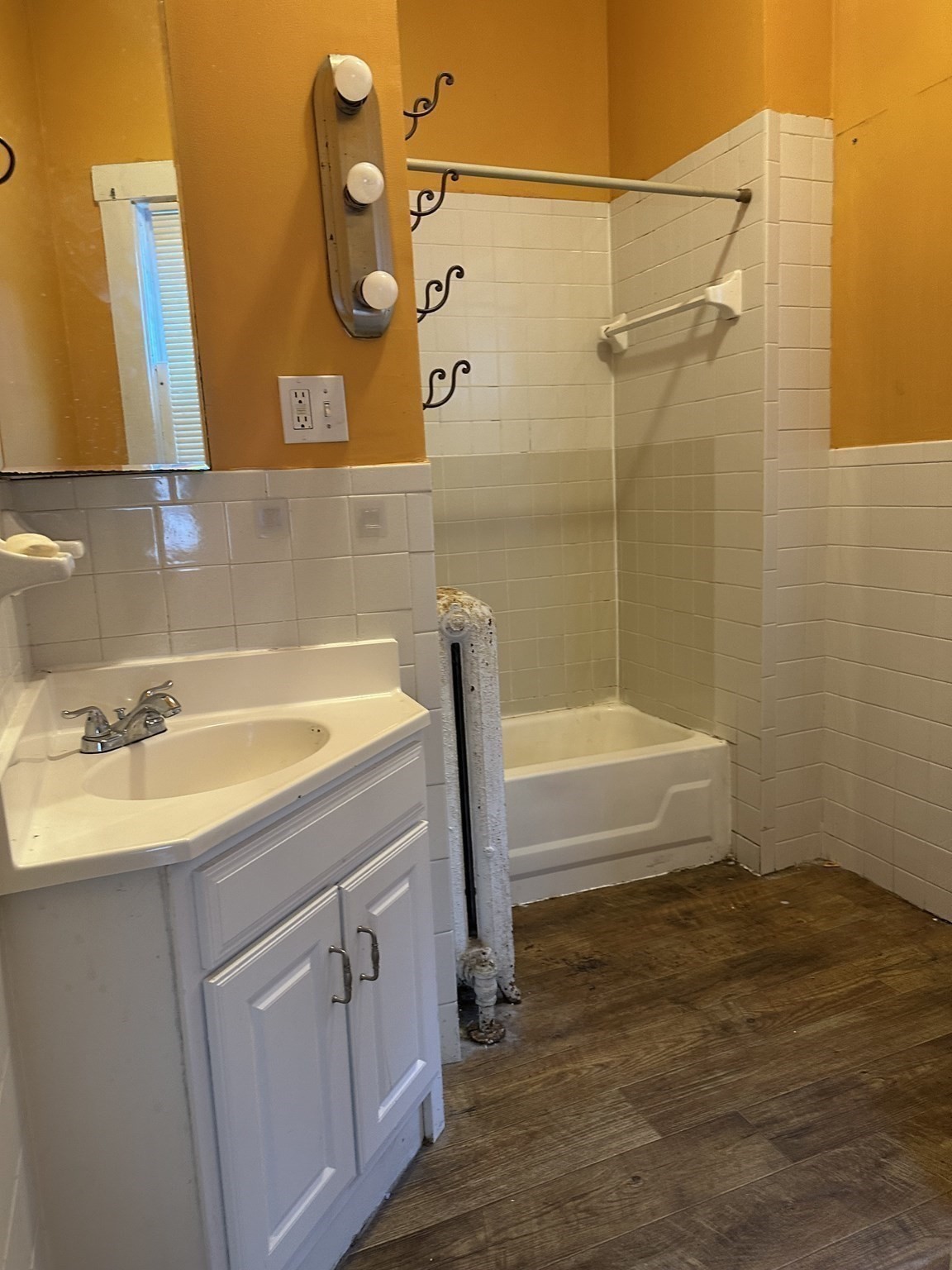 4 Ruthven St, Roxbury, Boston, MA 02121 - Image 6