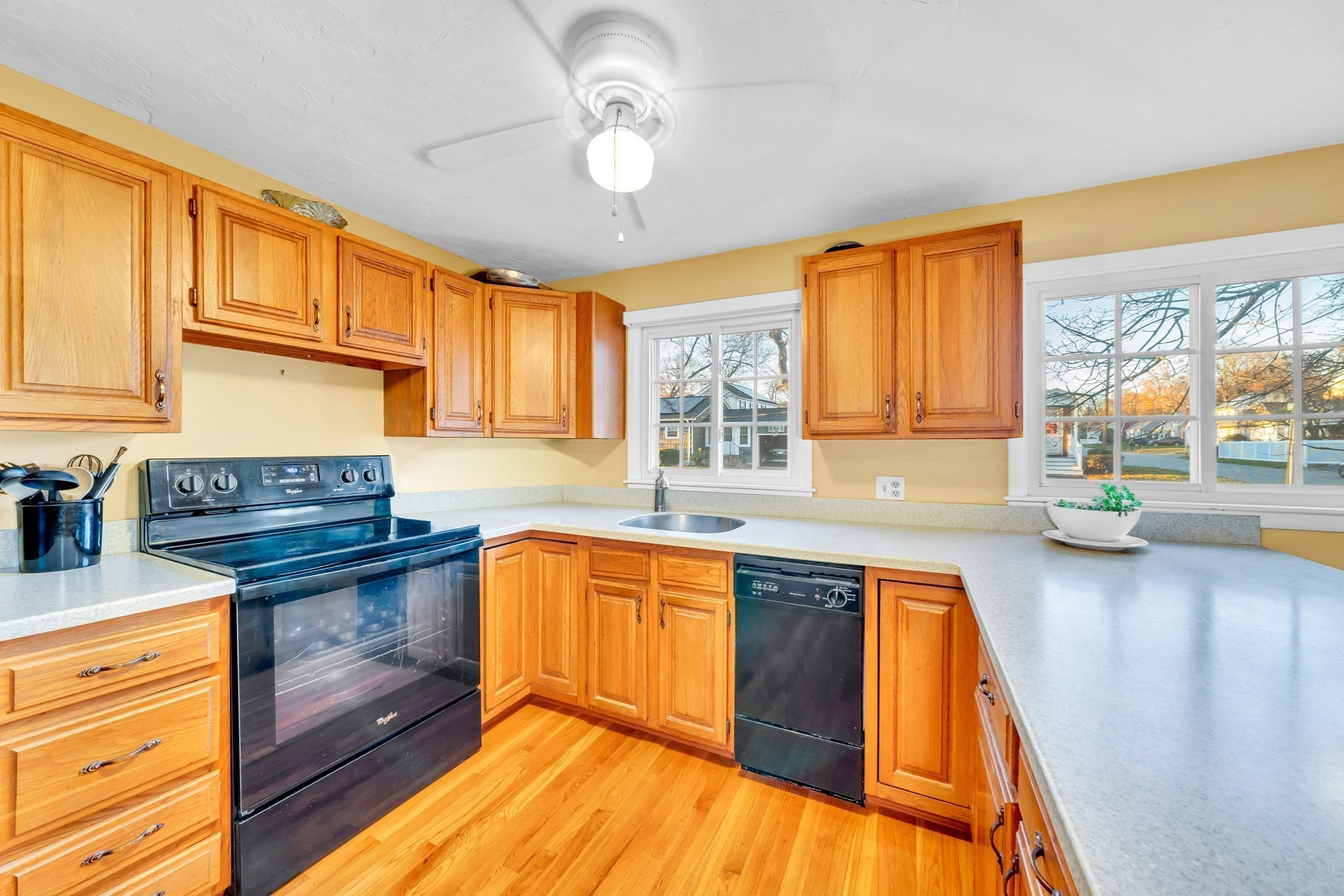 70 Westchester St, Lowell, MA 01851 - Image 4