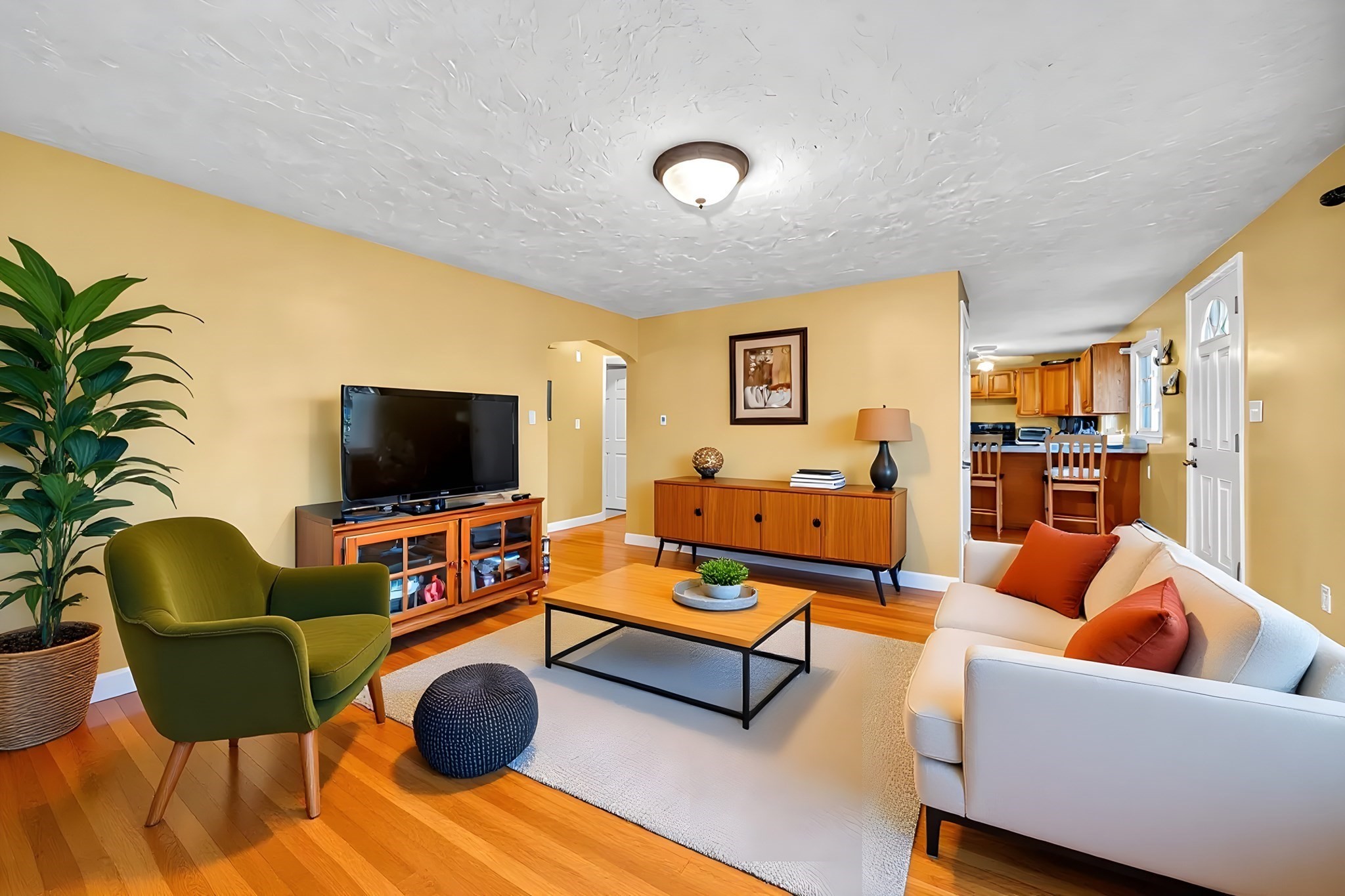 70 Westchester St, Lowell, MA 01851 - Image 8