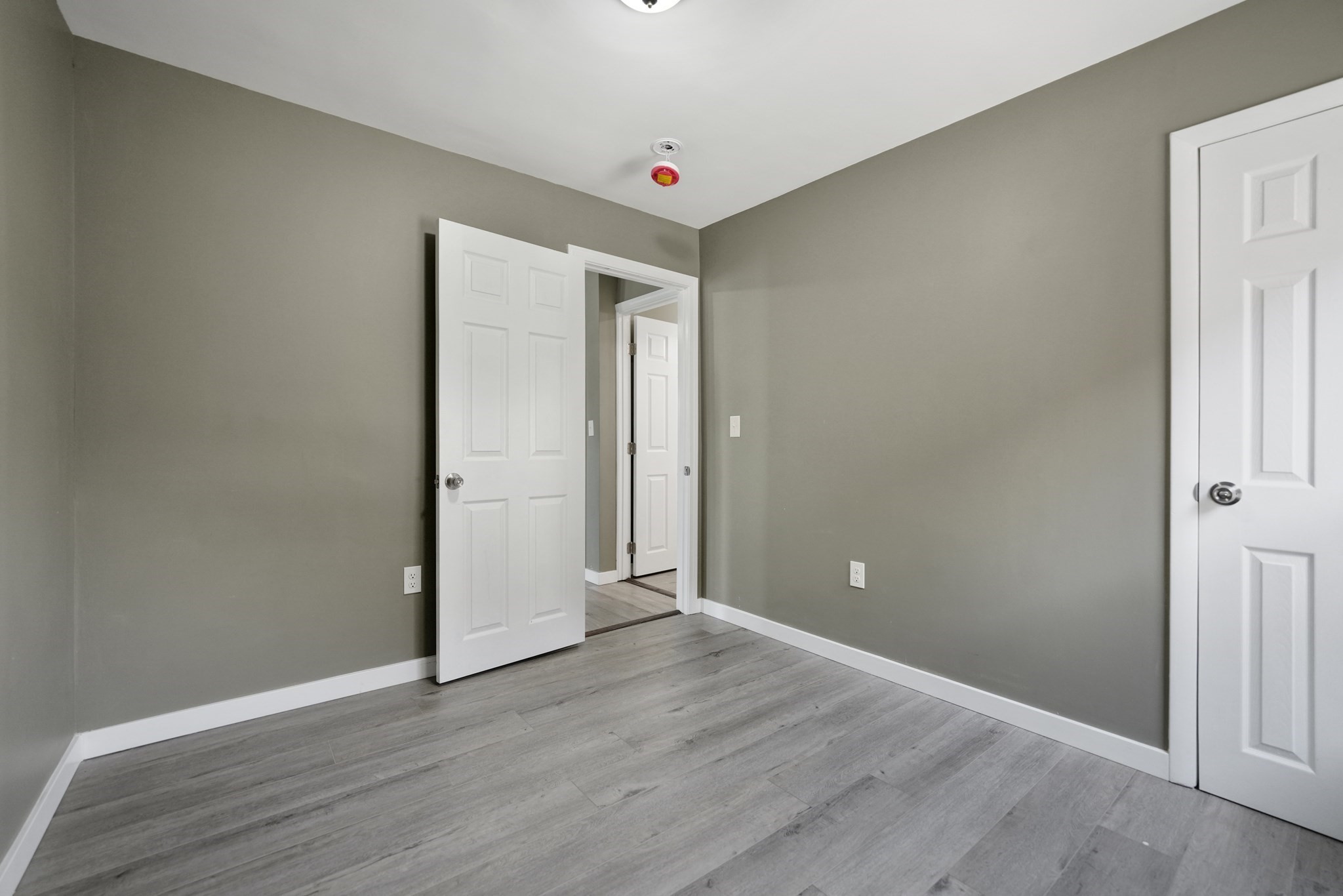 150 Blackmer St, New Bedford, MA 02744 - Image 20