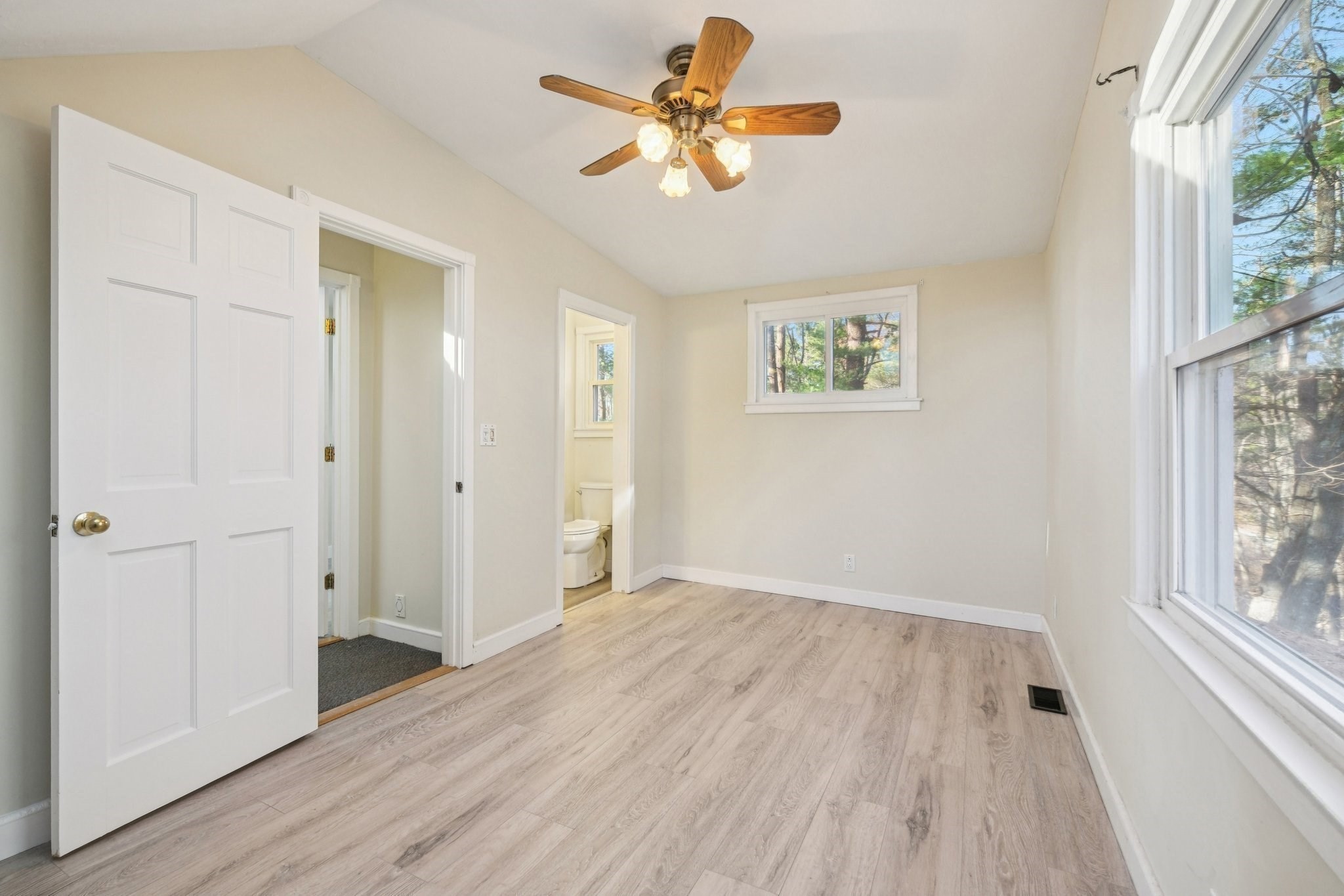 351 Peters Pond Dr, Dracut, MA 01826 - Image 13