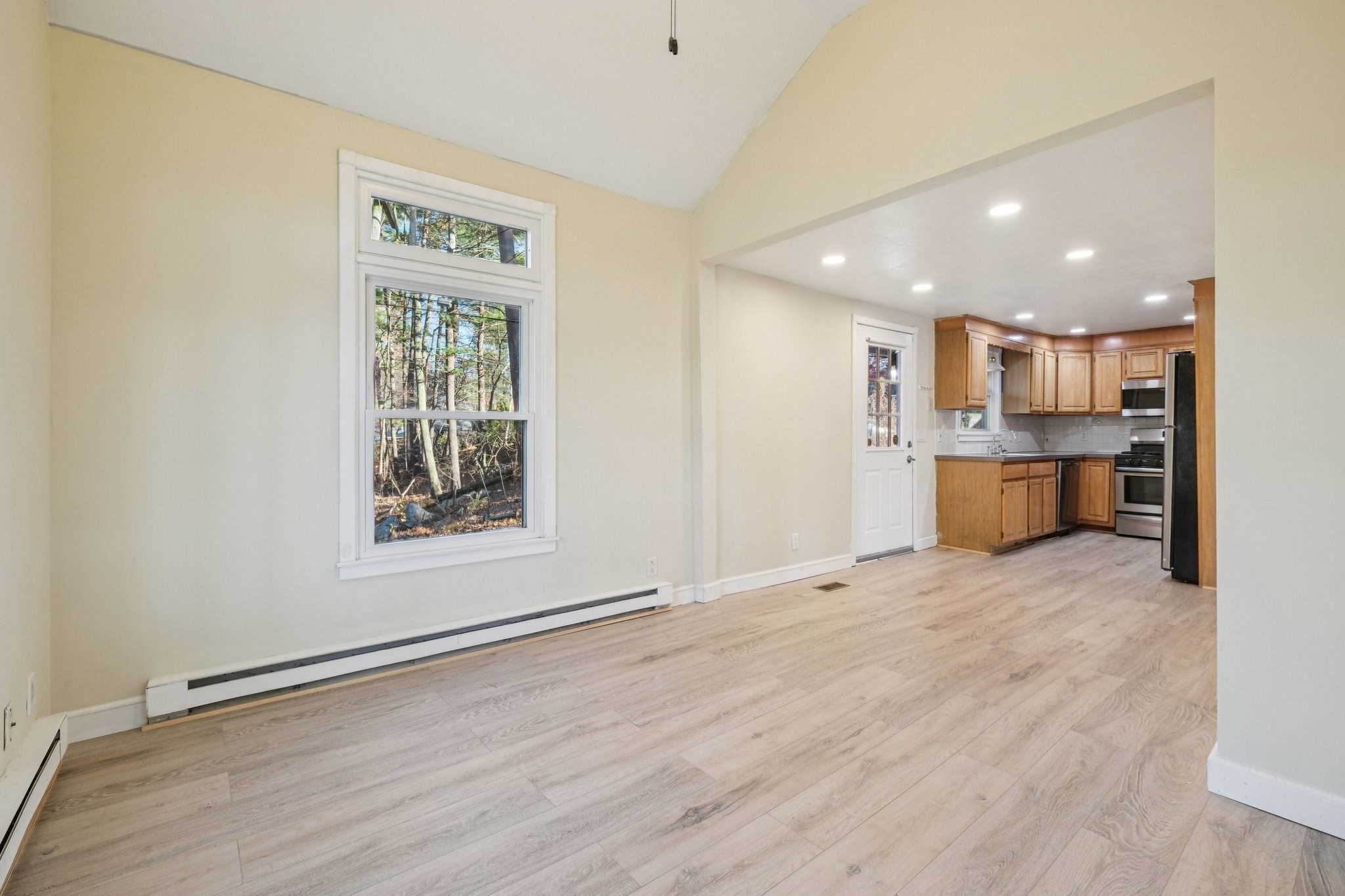 351 Peters Pond Dr, Dracut, MA 01826 - Image 5