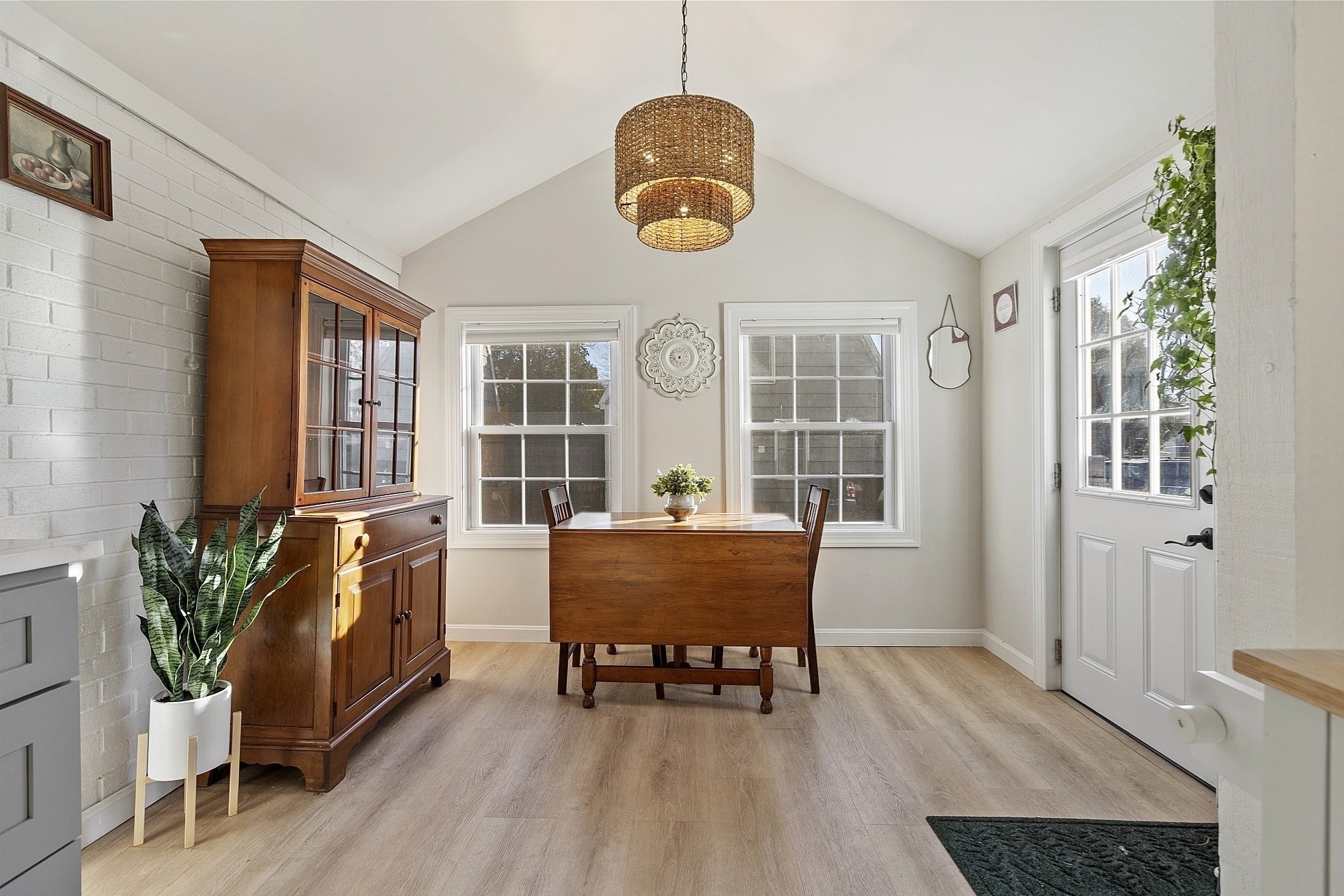 8 Bacon St, Oxford, MA 01540 - Image 3