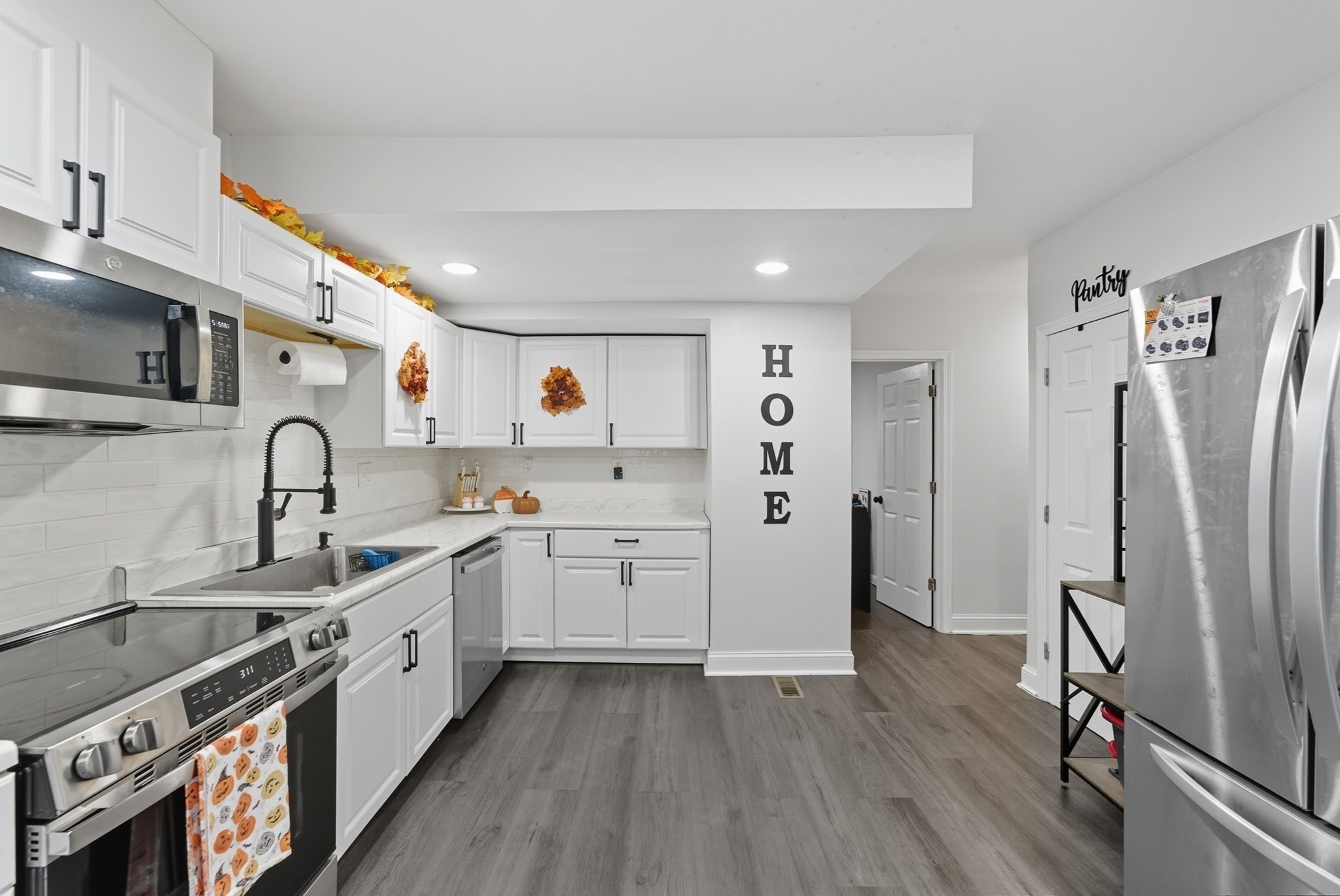 24 Elm Street, Ludlow, MA 01056 - Image 2