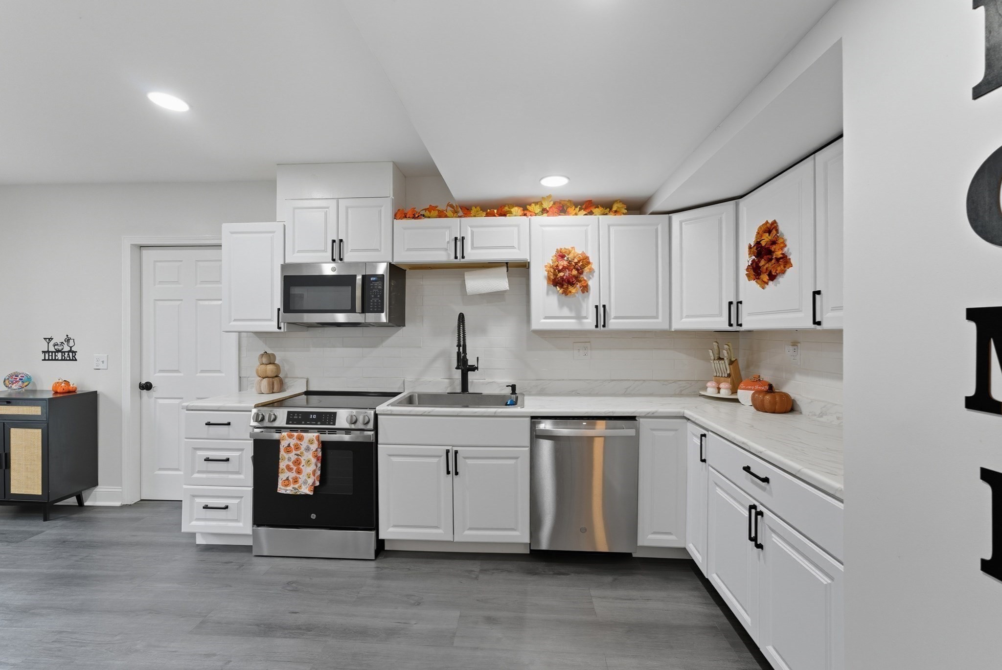 24 Elm Street, Ludlow, MA 01056 - Image 8