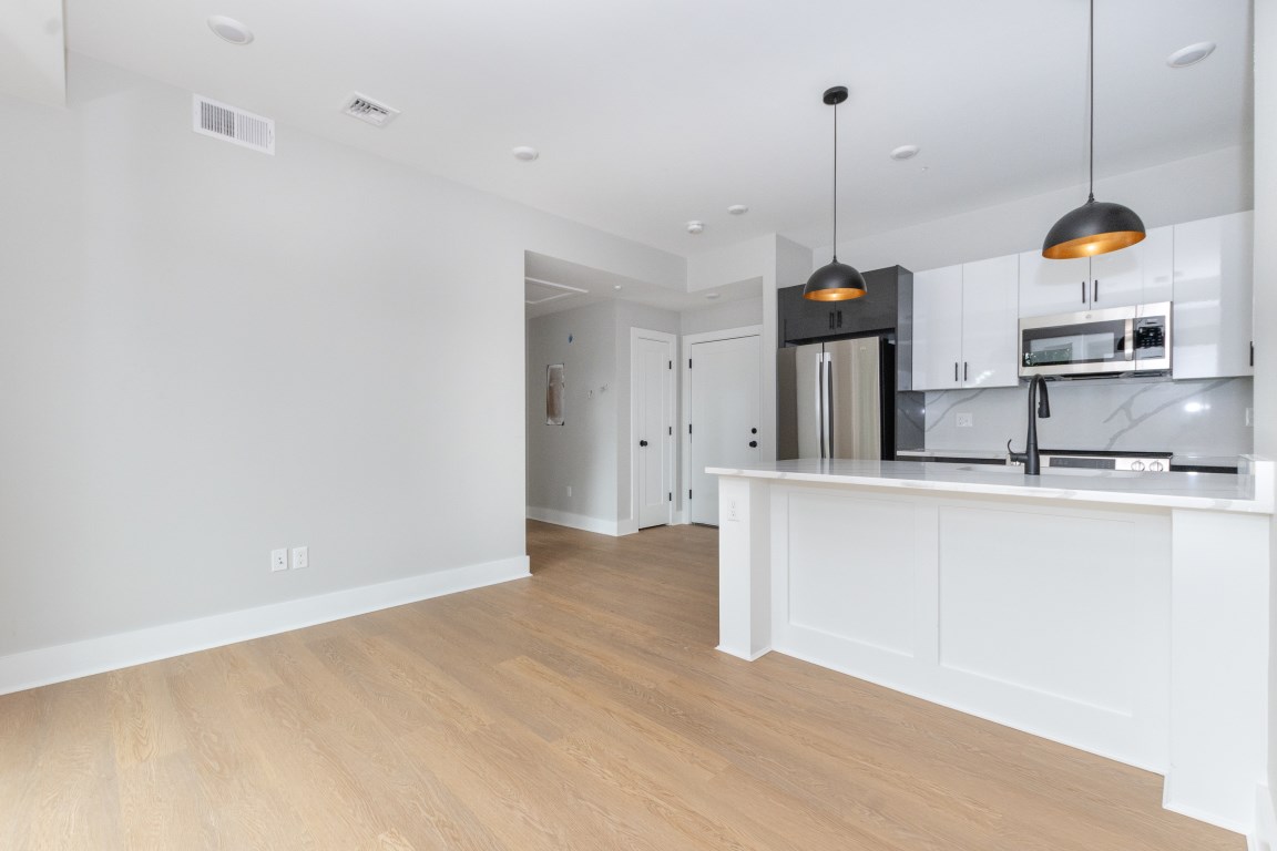 379 Somerville Ave, Somerville, MA 02143 - Image 3