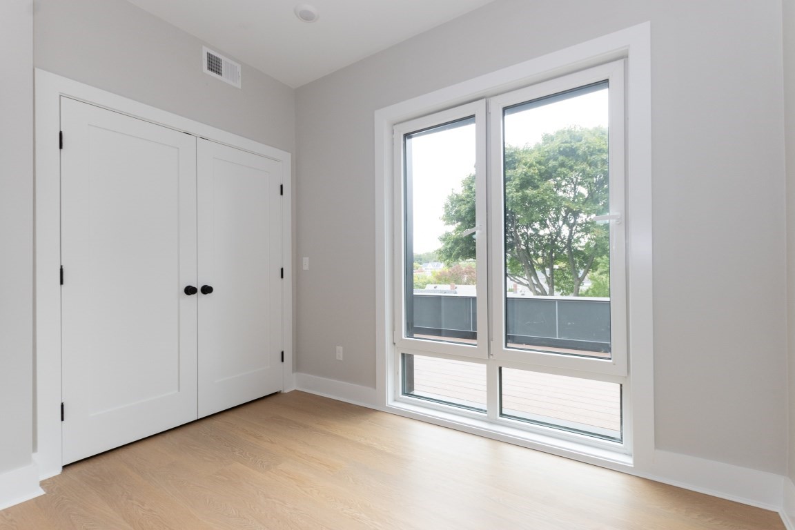 379 Somerville Ave, Somerville, MA 02143 - Image 6