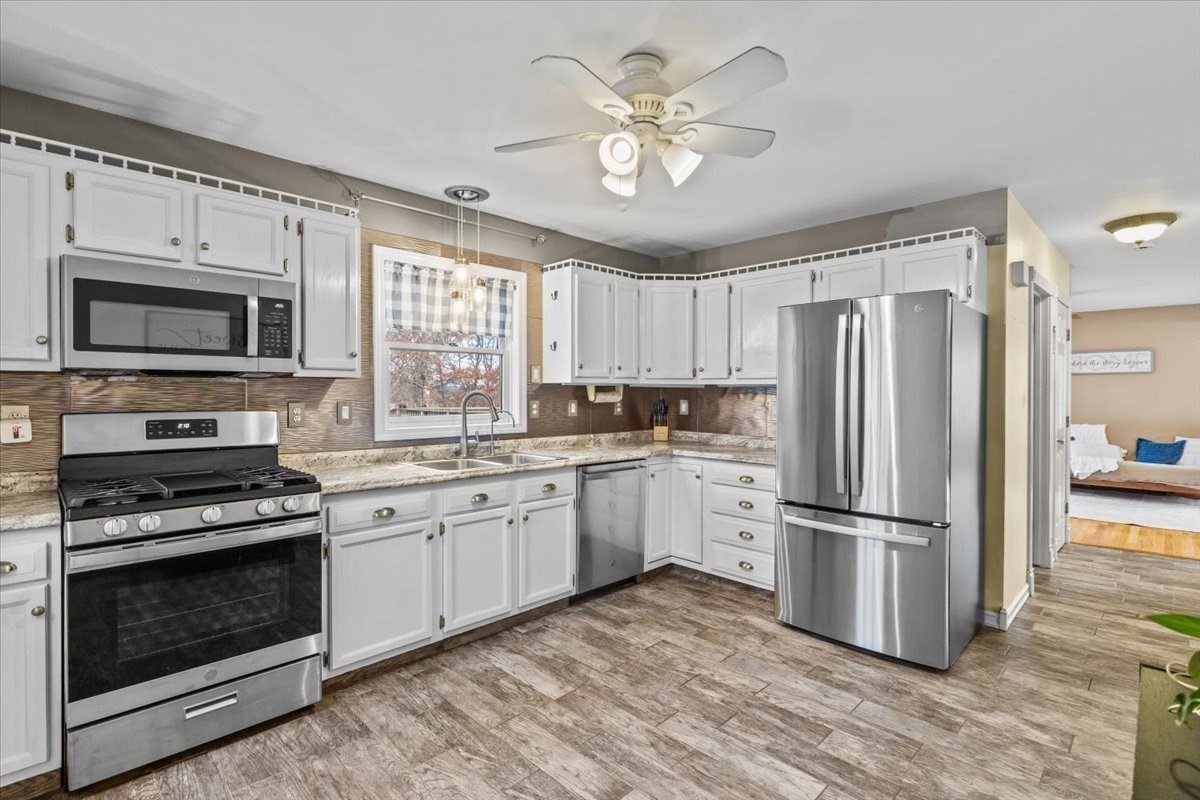 29 Rawson Rd, Bellingham, MA 02019 - Image 2