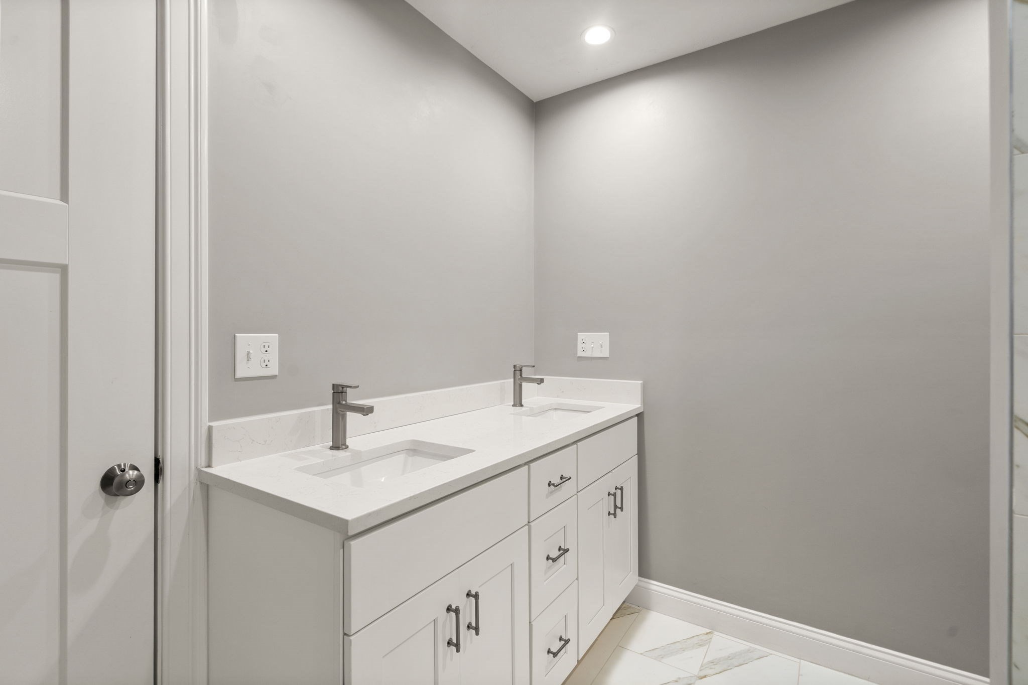 93 Providence St Unit B, Mendon, MA 01756 - Image 27