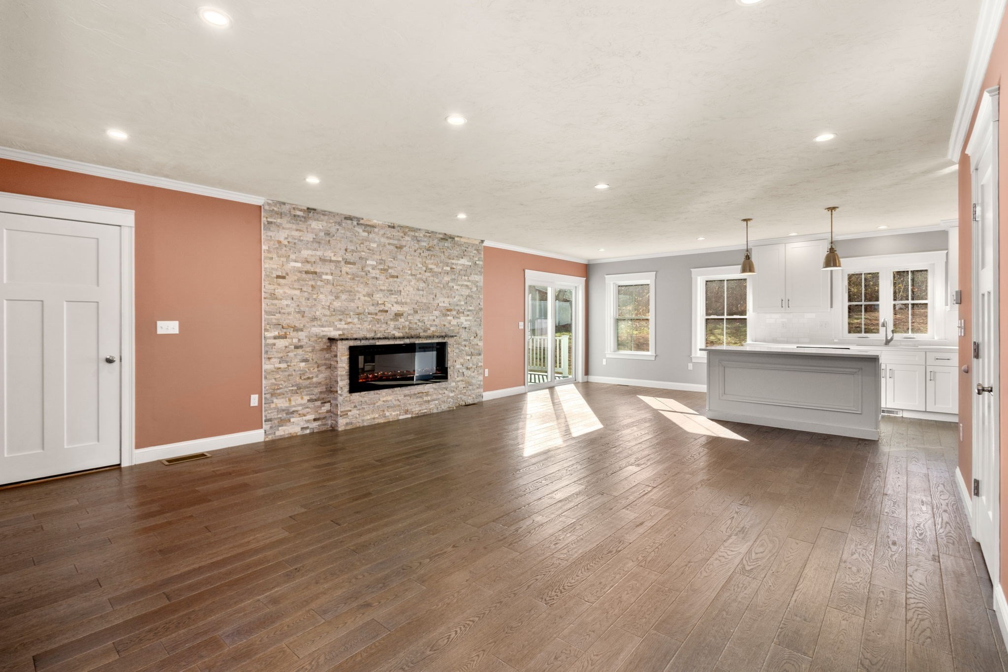 93 Providence St Unit B, Mendon, MA 01756 - Image 9