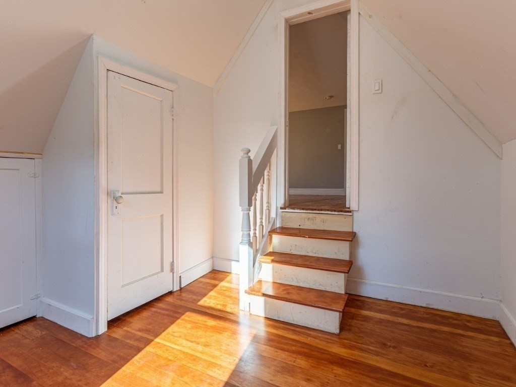 19 Roosevelt Ave, Springfield, MA 01118 - Image 12
